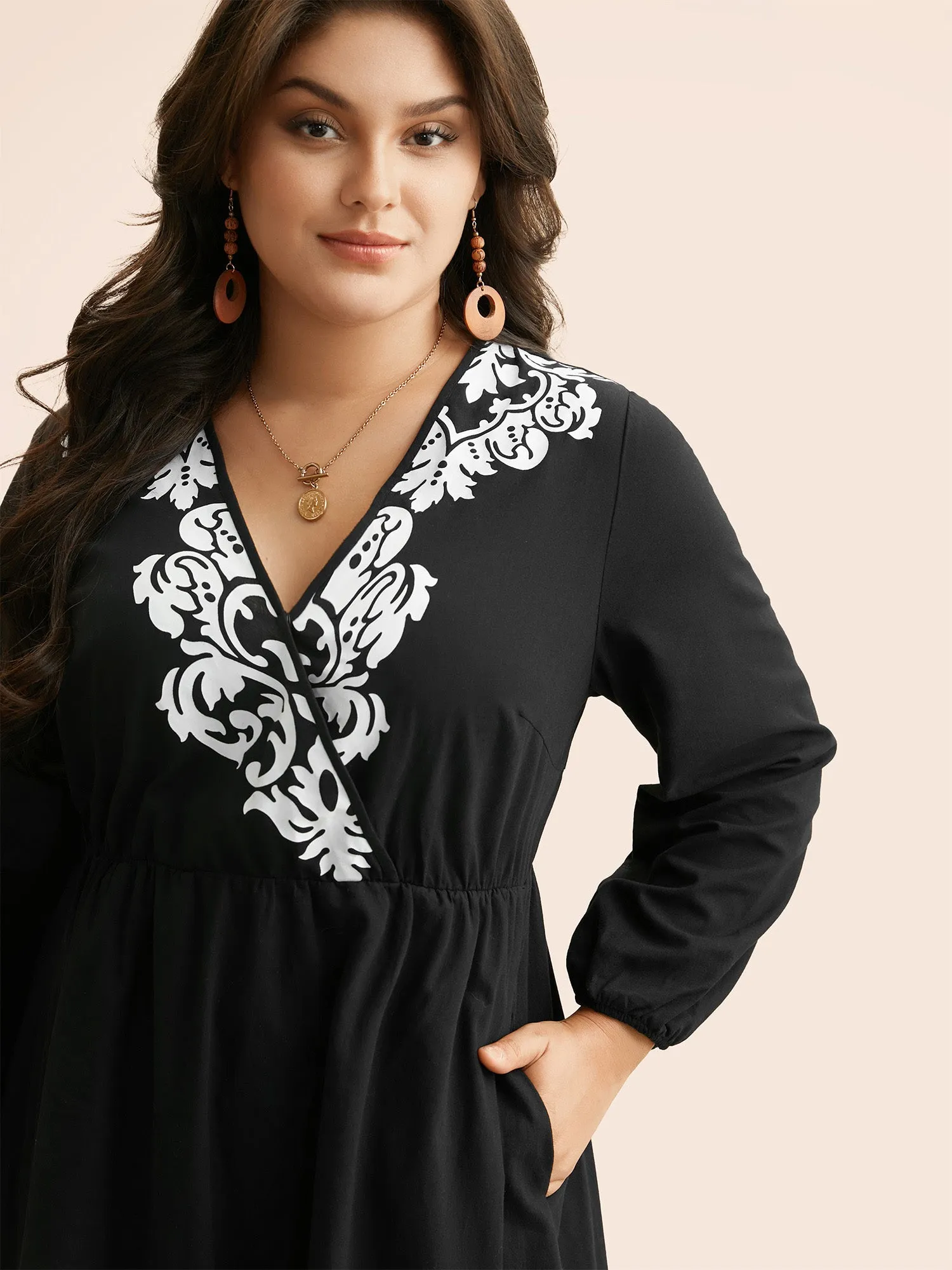 Boho Print Overlap Collar Midi Dress sold by Bloomchic product image thumbnail 4