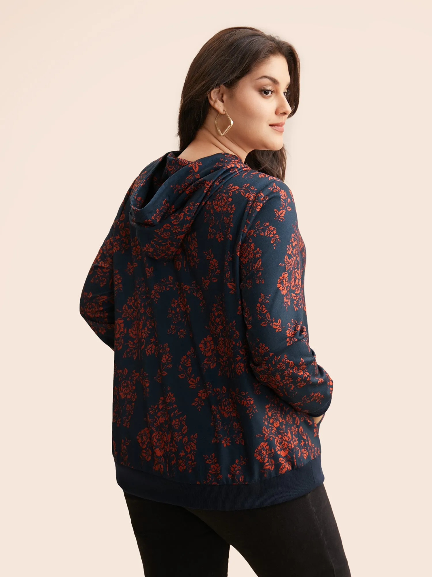 Floral Patch Pocket Hooded Sweatshirt sold by Bloomchic product image thumbnail 4