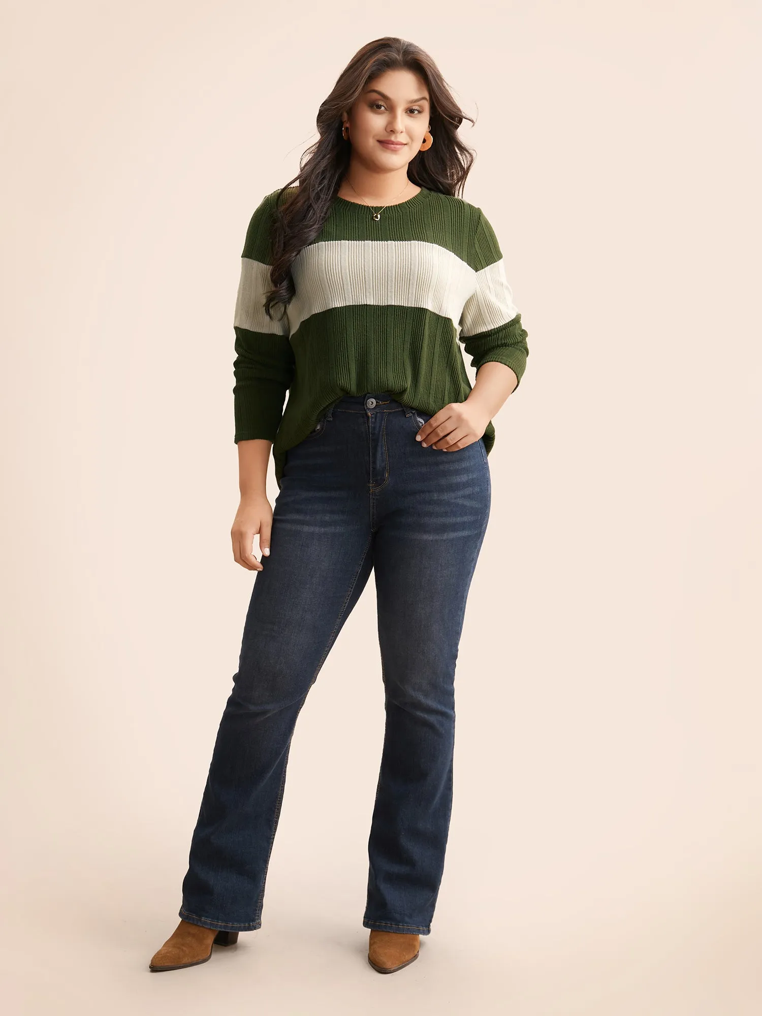 Contrast Patchwork Textured T-shirt sold by Bloomchic product image thumbnail 3