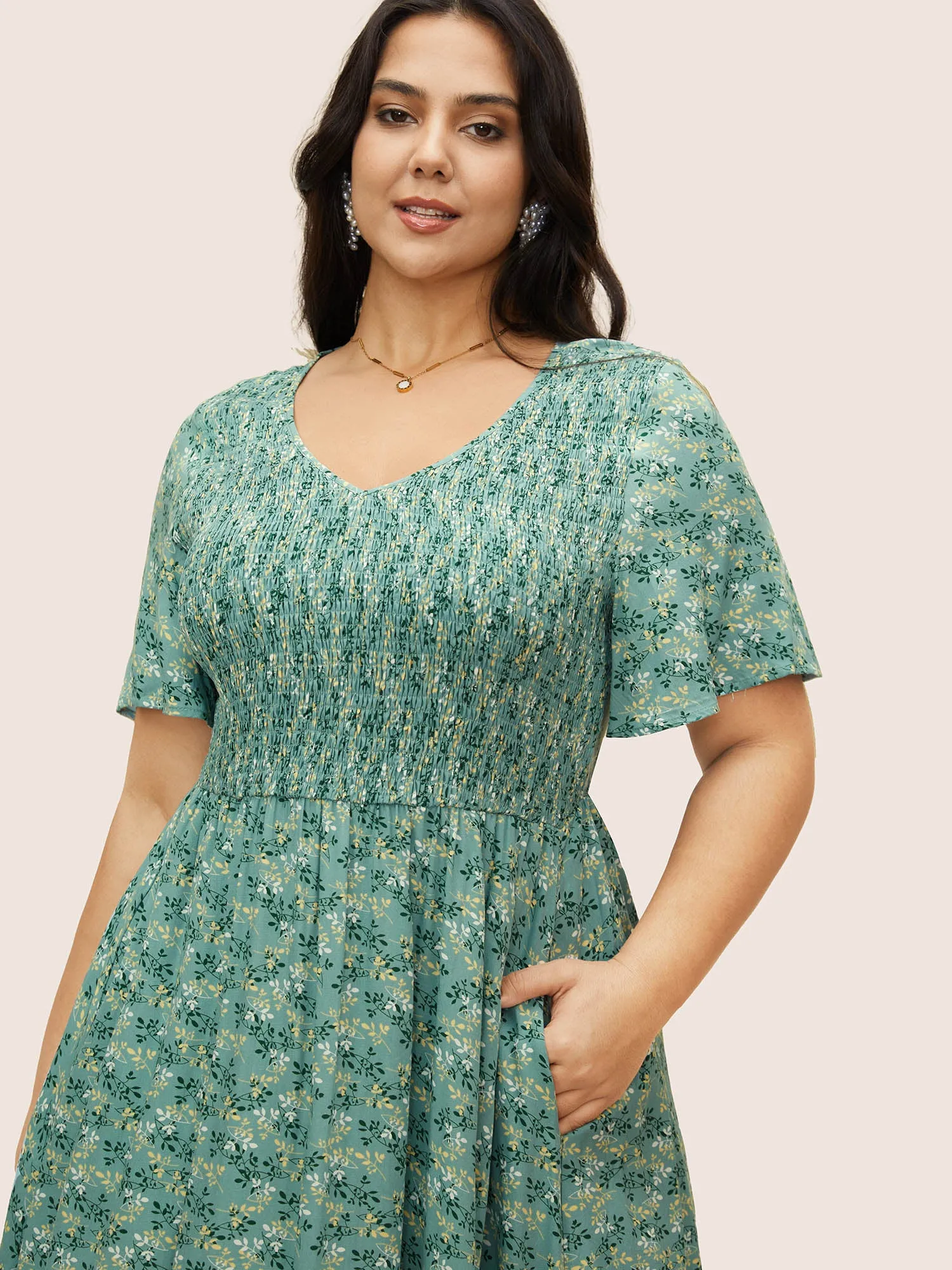 Rayon Ditsy Floral V Neck Shirred Dress sold by Bloomchic product image thumbnail 4