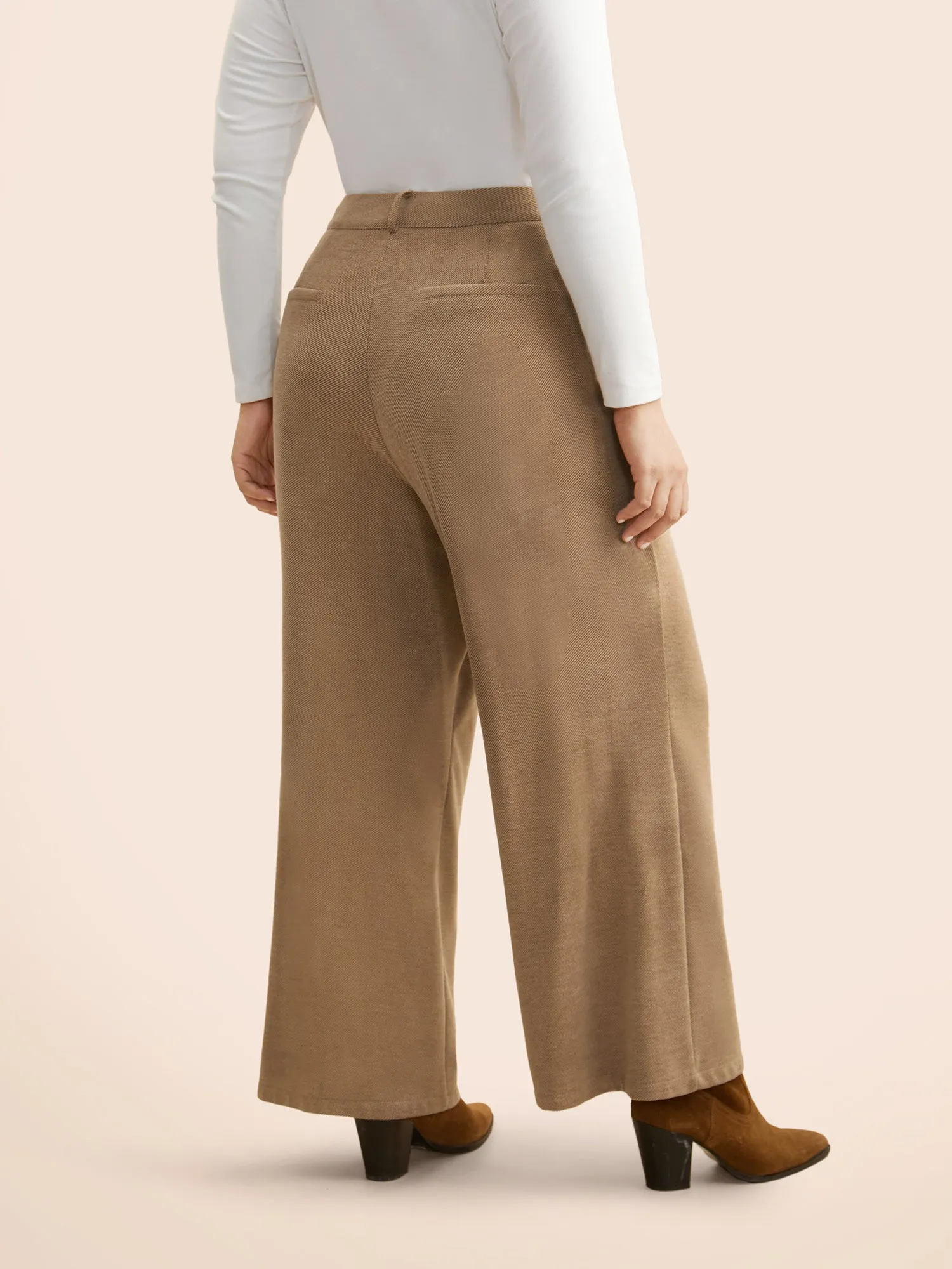 Mid Rise Slanted Pocket Wide Leg Pants sold by Bloomchic product image thumbnail 3