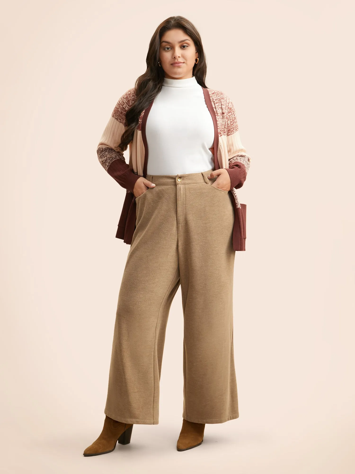Mid Rise Slanted Pocket Wide Leg Pants sold by Bloomchic product image thumbnail 2