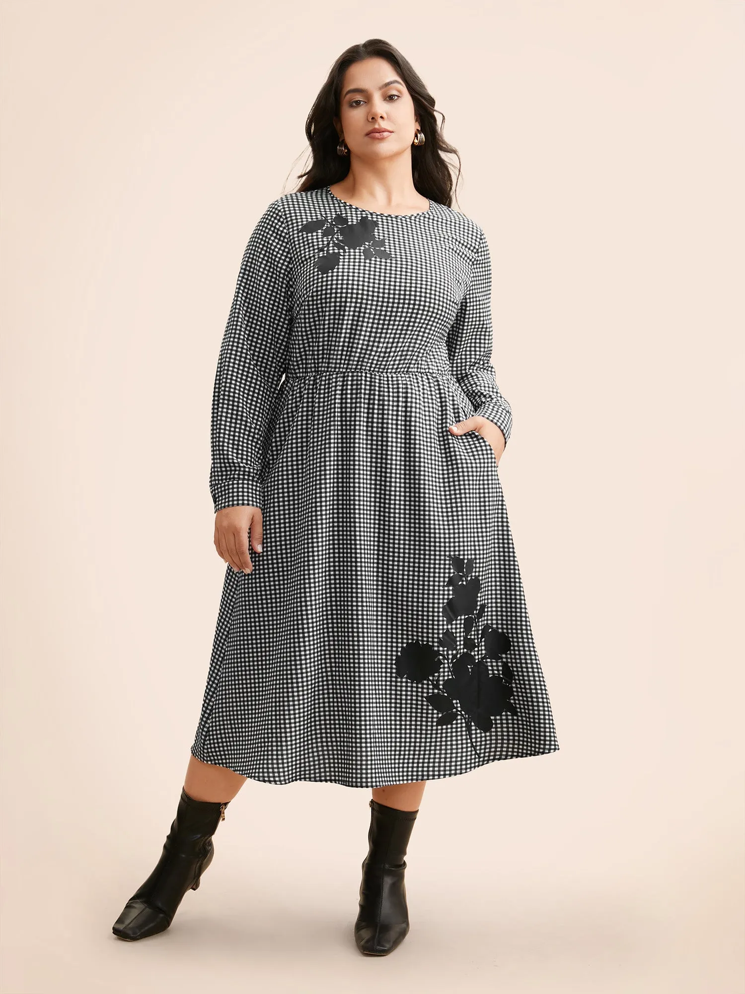 Gingham Silhouette Floral Print Midi Dress sold by Bloomchic product image thumbnail 2