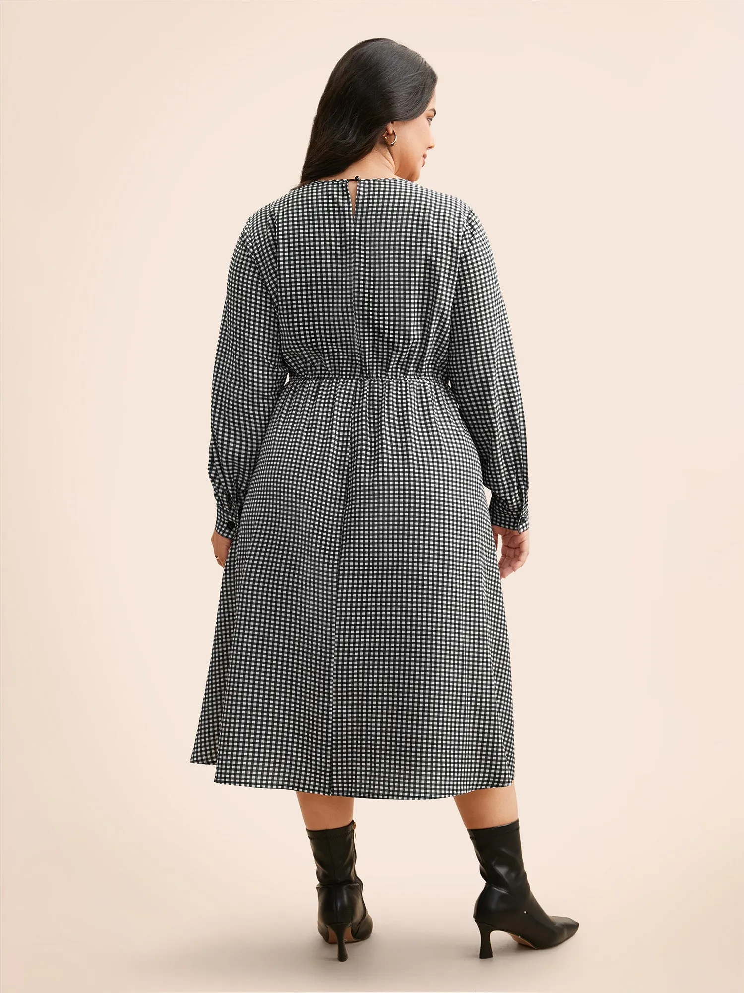 Gingham Silhouette Floral Print Midi Dress sold by Bloomchic product image thumbnail 5
