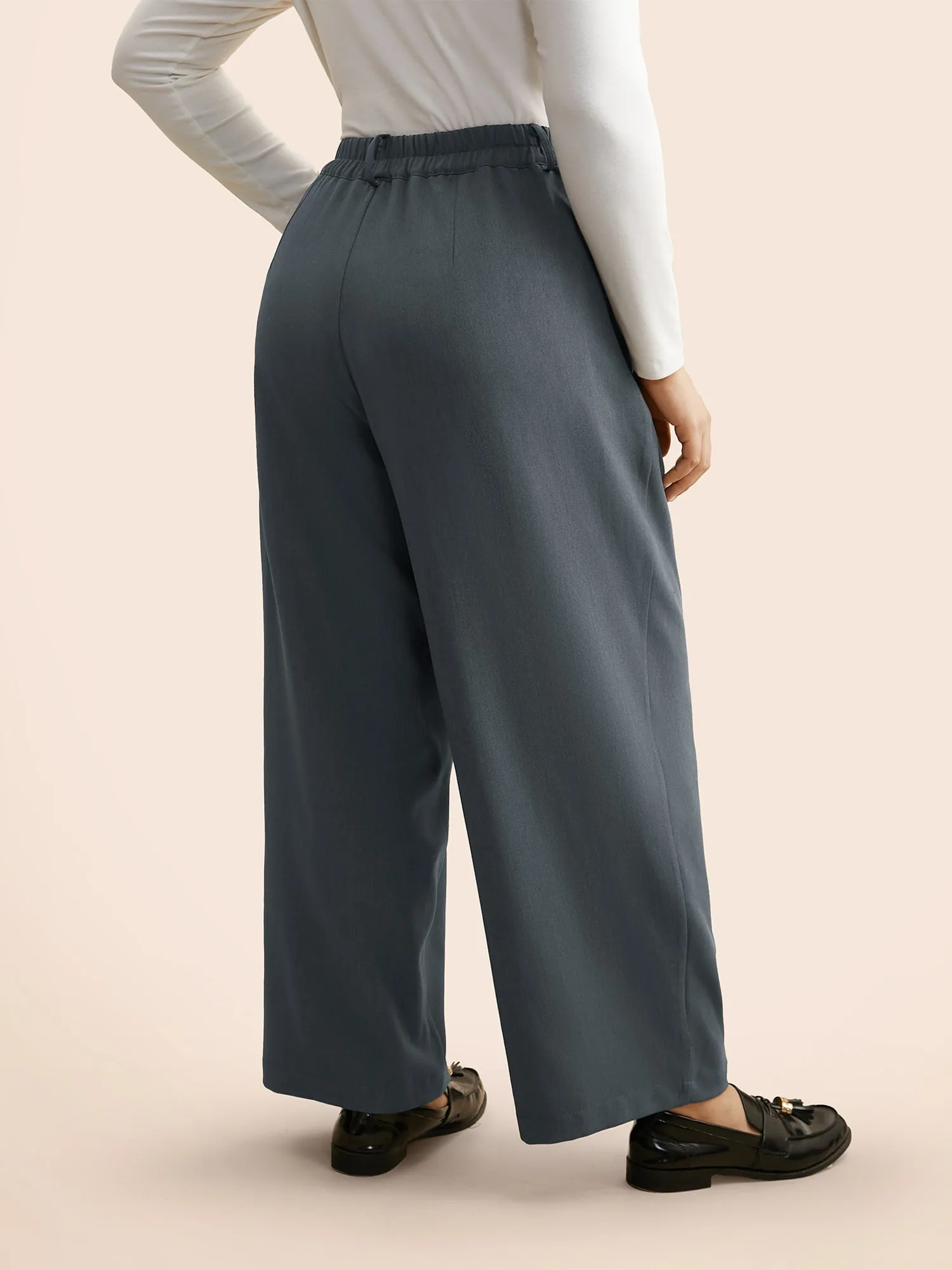 Mid Rise Pleated Straight Leg Pants sold by Bloomchic product image thumbnail 3