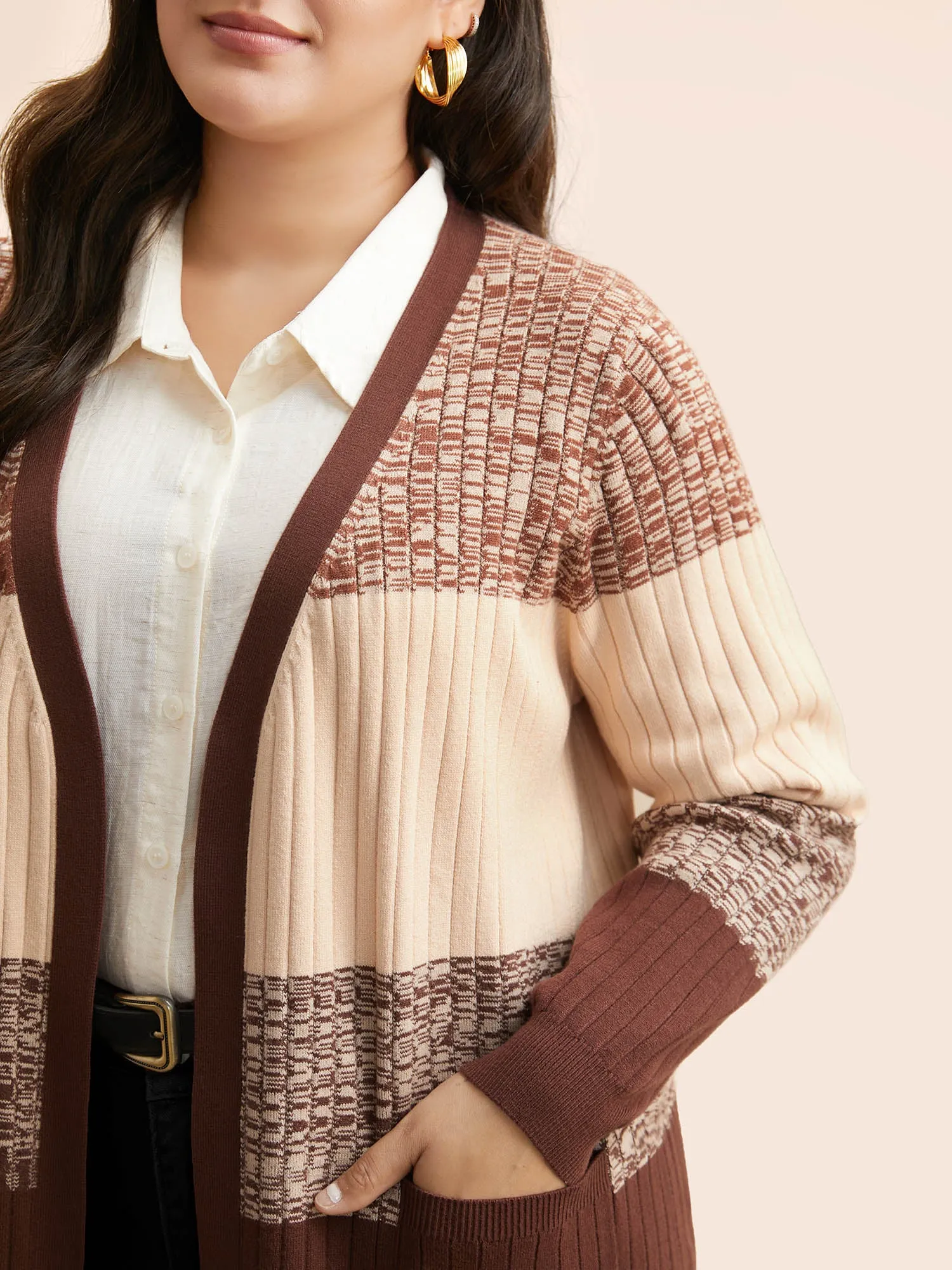 Supersoft Essentials Textured Colorblock Contrast Cardigan sold by Bloomchic product image thumbnail 4