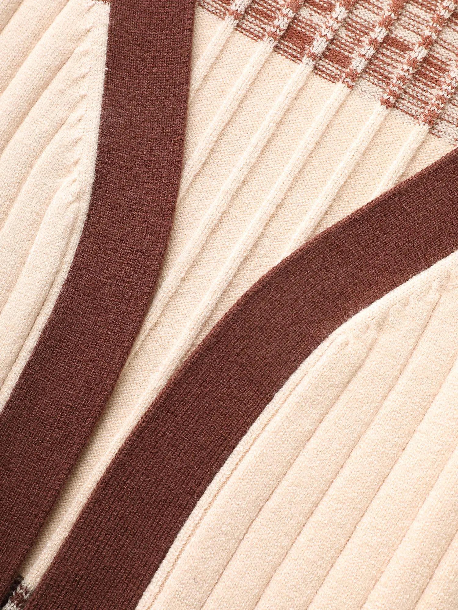 Supersoft Essentials Textured Colorblock Contrast Cardigan sold by Bloomchic product image thumbnail 5