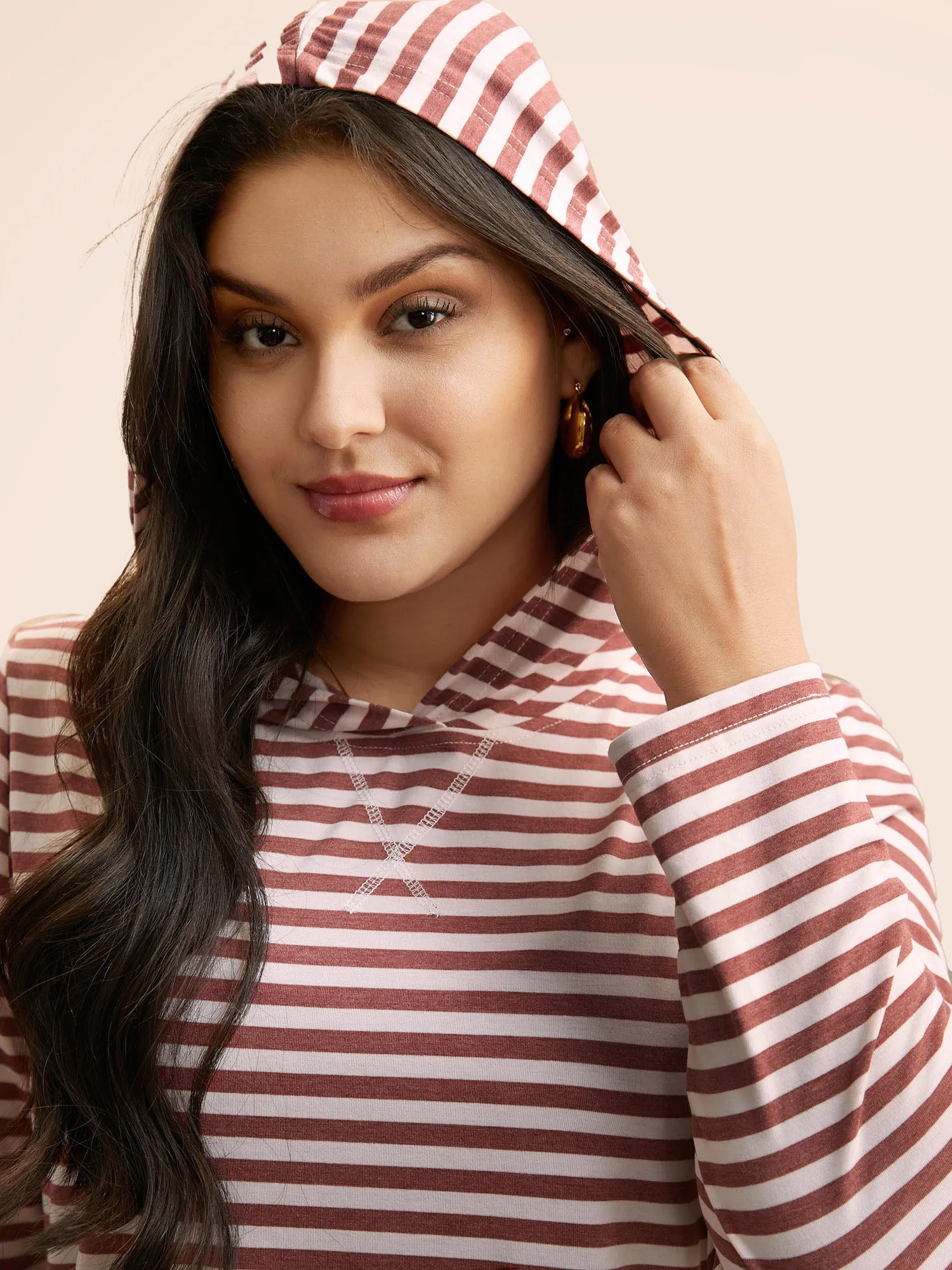 Contrast Striped Hooded Stitch T-shirt sold by Bloomchic product image thumbnail 4