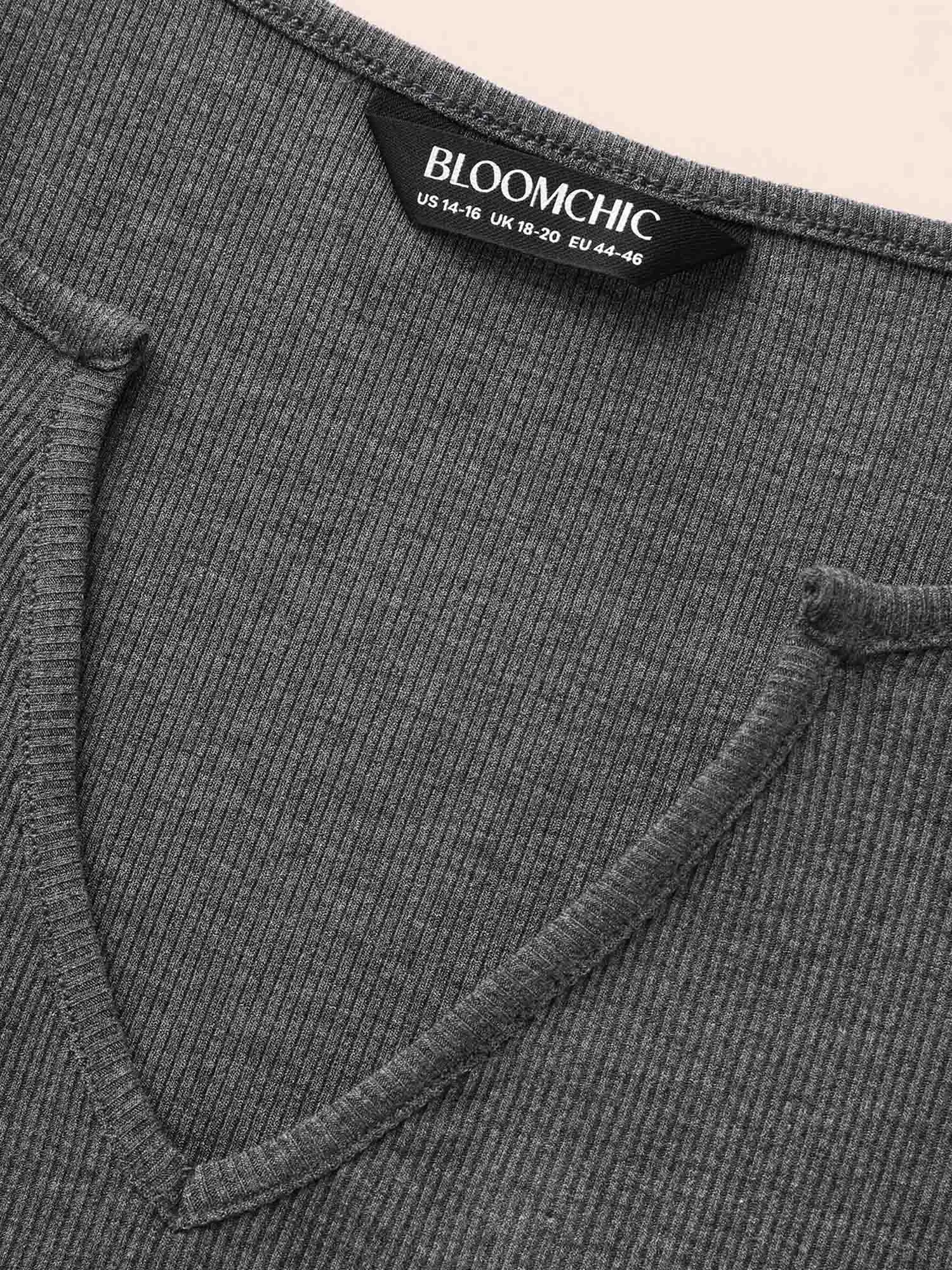 Plain Notched Pit Strip T-shirt sold by Bloomchic product image thumbnail 5