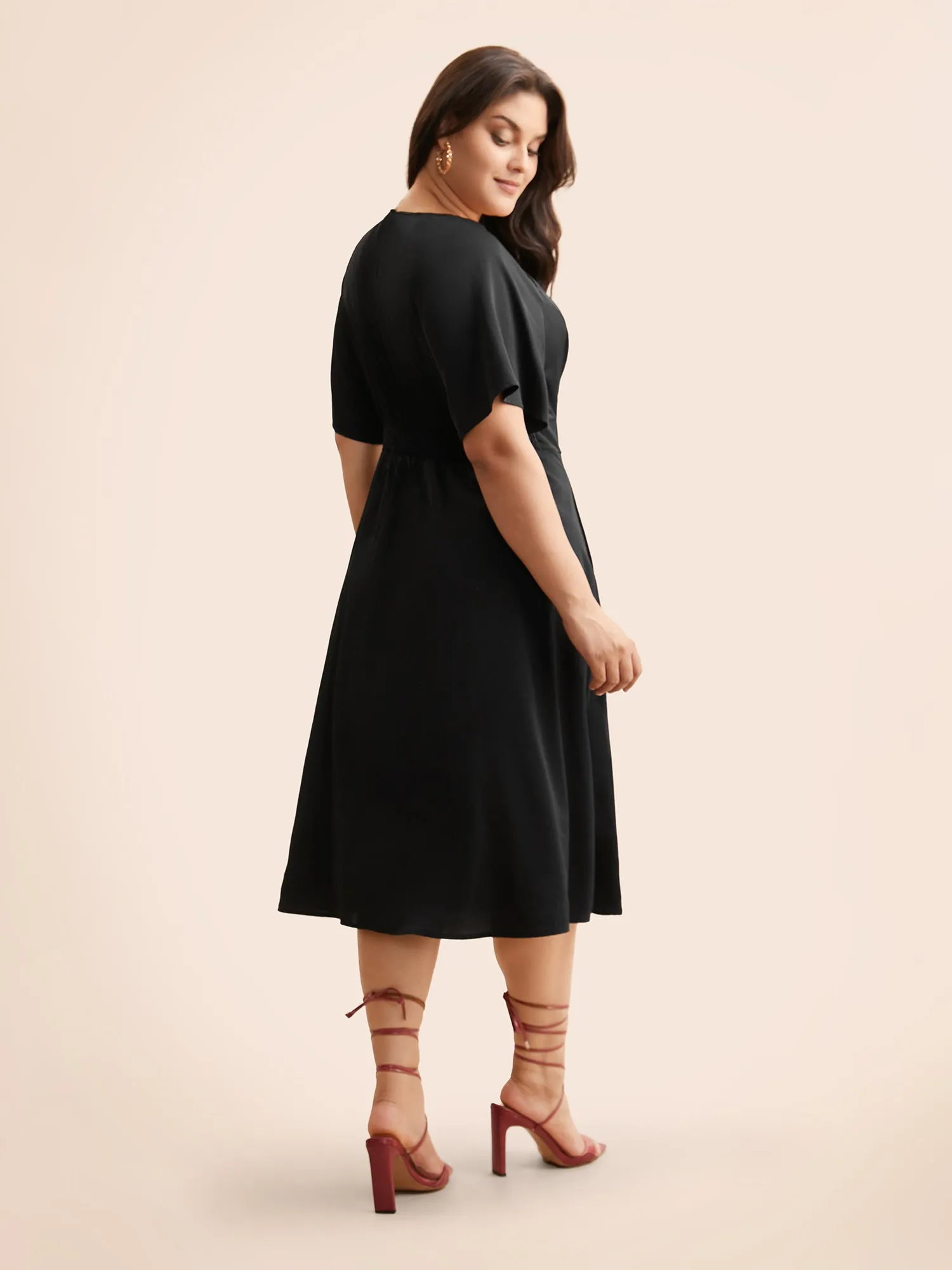 Plain Shirred Cut Out Pleated Dress sold by Bloomchic product image thumbnail 5