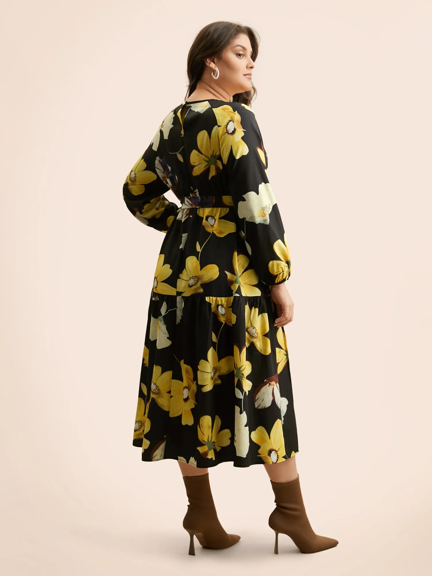 Floral Round Neck Gathered Belted Dress sold by Bloomchic product image thumbnail 3