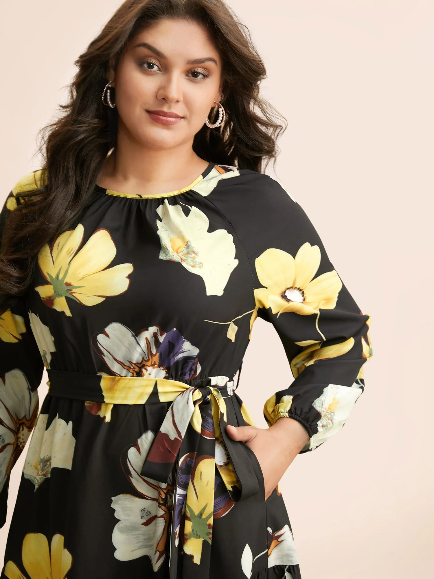 Floral Round Neck Gathered Belted Dress sold by Bloomchic product image thumbnail 4