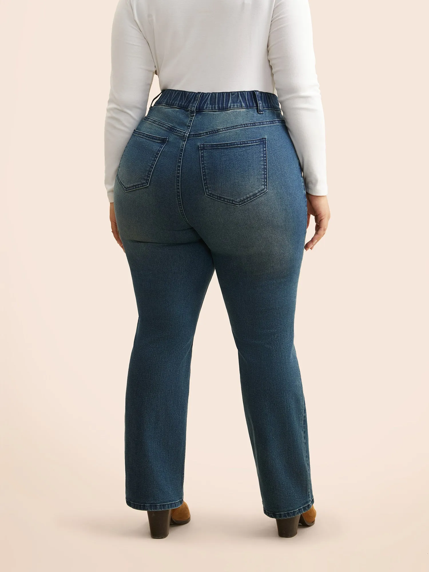 Vintage Medium Wash Elastic Waist Jeans sold by Bloomchic product image thumbnail 2