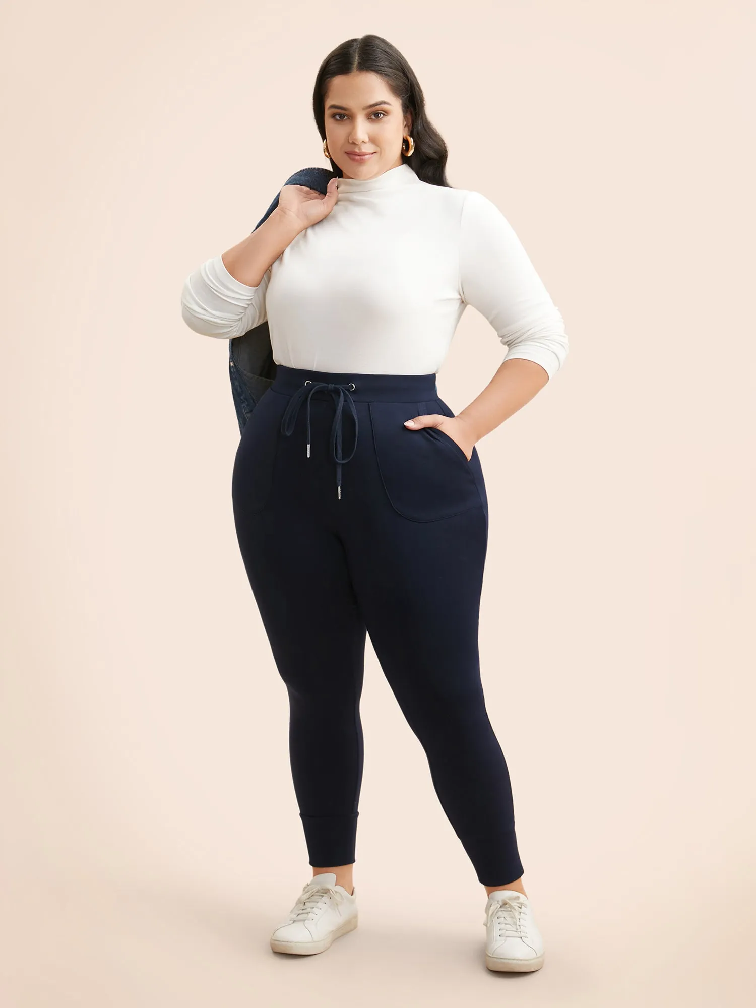 Mid Rise Drawstring Pocket Leggings sold by Bloomchic product image thumbnail 2