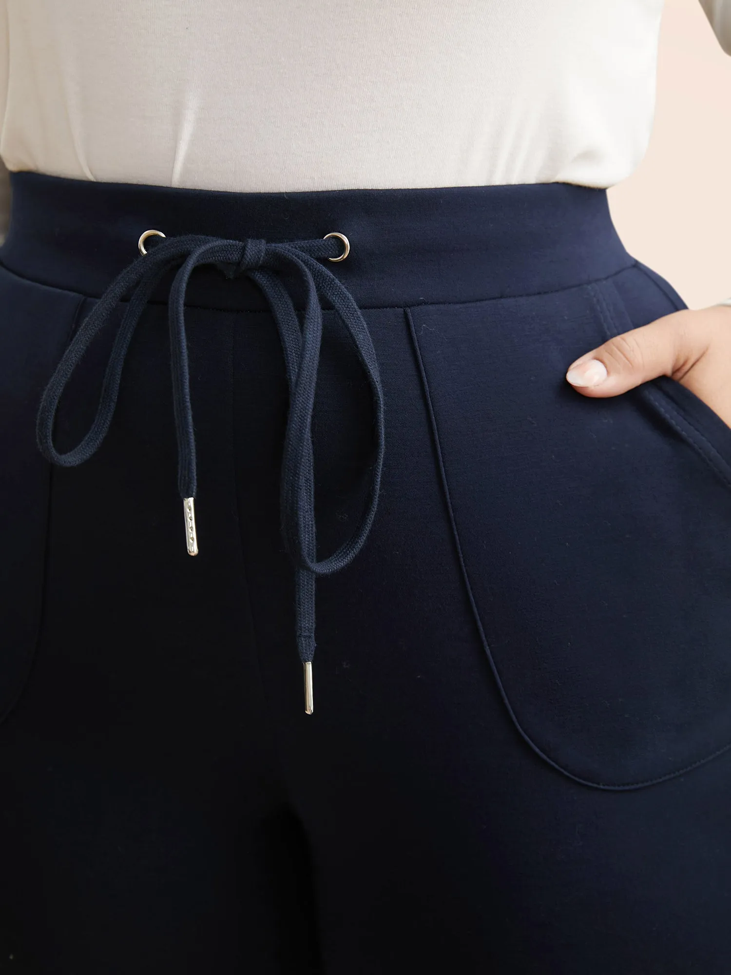 Mid Rise Drawstring Pocket Leggings sold by Bloomchic product image thumbnail 5