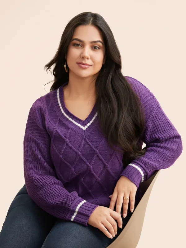 Contrast Trim V Neck Texture Pullover sold by Bloomchic