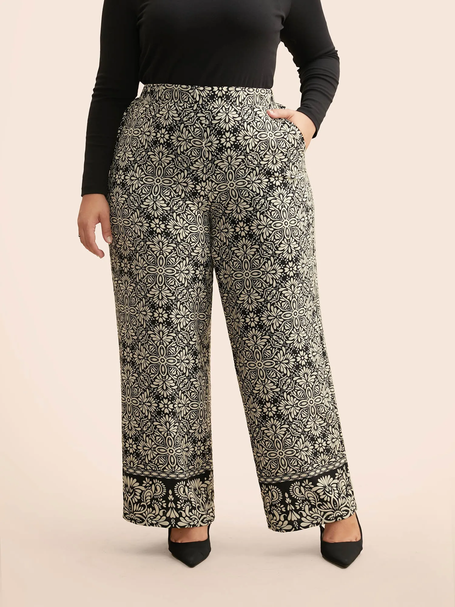 Mid Rise Boho Print Pocket Pants sold by Bloomchic