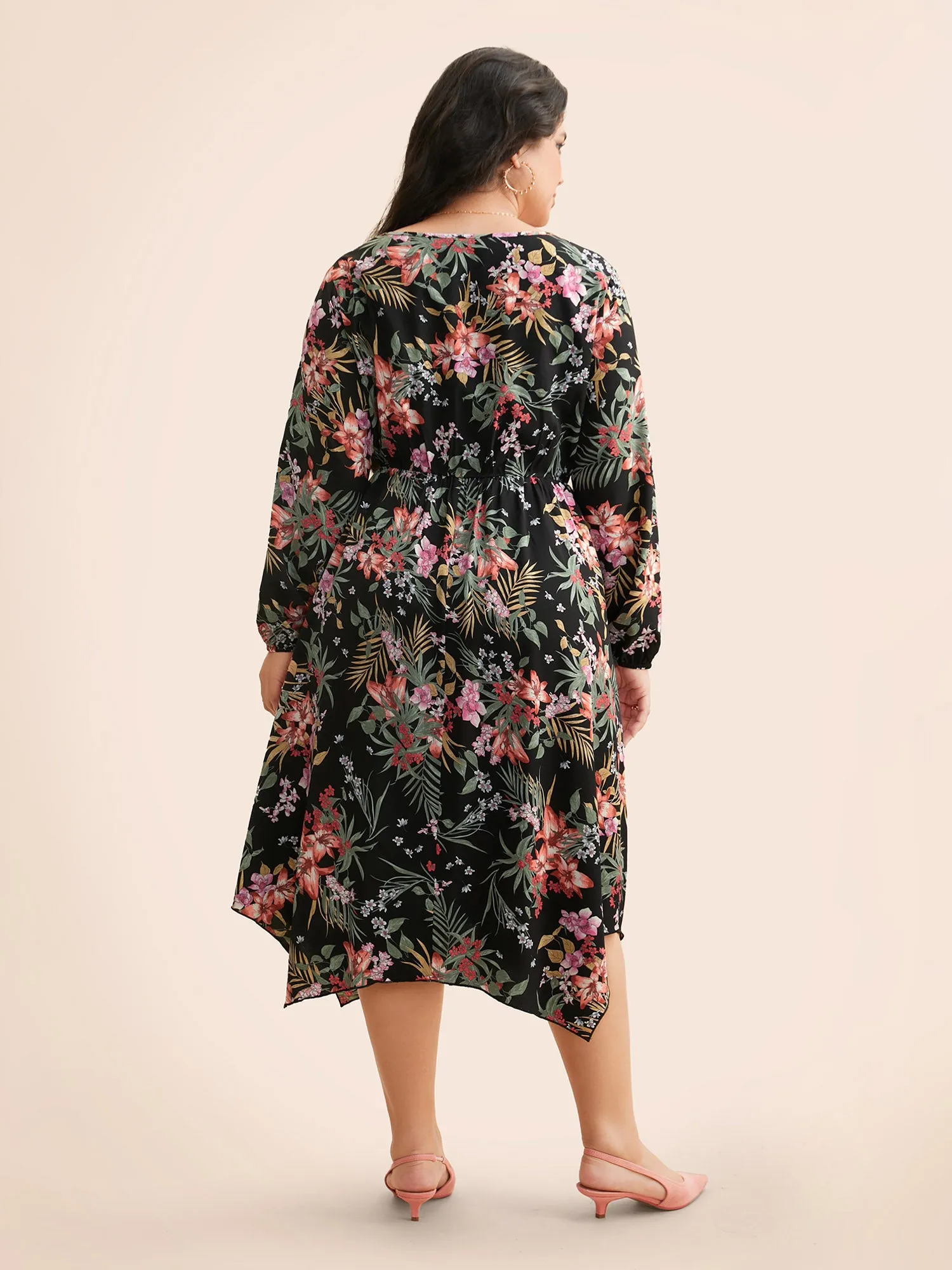 V Neck Floral Asymmetrical Hem Dress sold by Bloomchic product image thumbnail 4