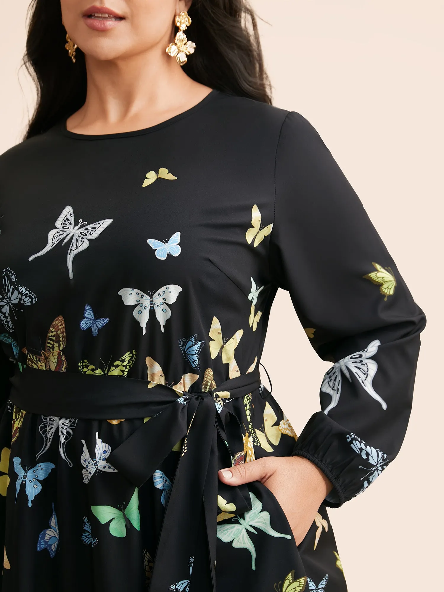 Butterfly Print Crew Neck Belted Dress sold by Bloomchic product image thumbnail 2