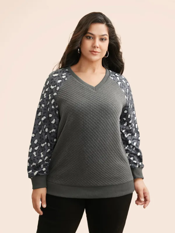 Leopard Print Patchwork Raglan Sleeve Sweatshirt sold by Bloomchic