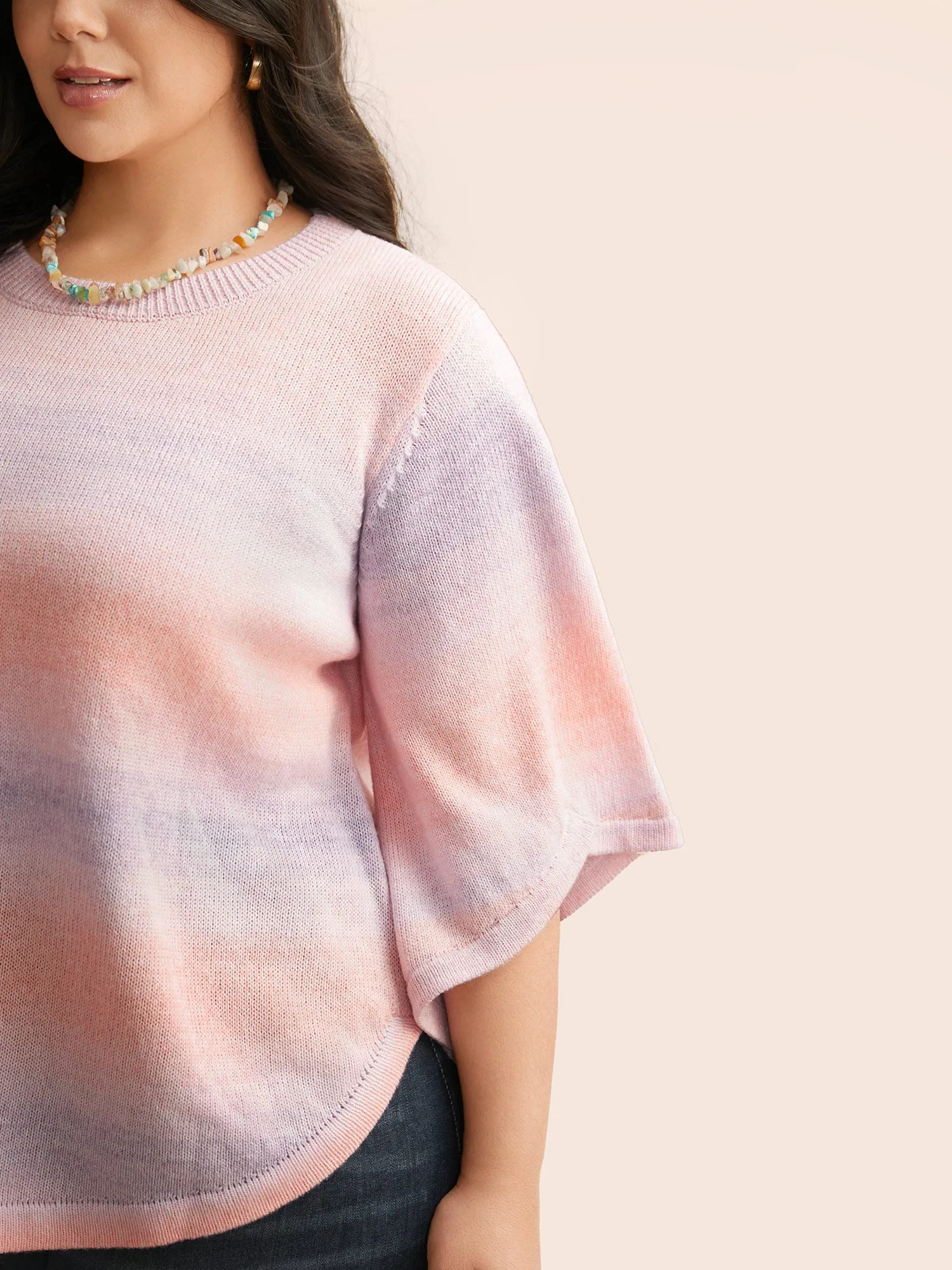 Ombre Round Neck Curved Hem Pullover sold by Bloomchic product image thumbnail 4
