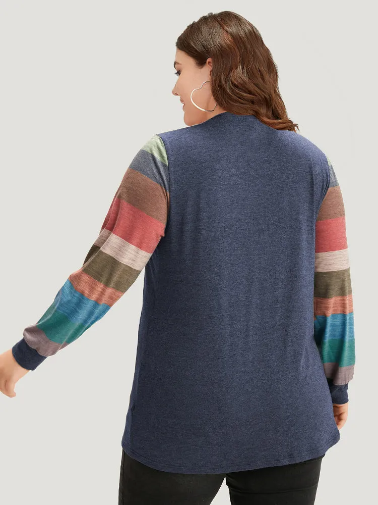 Colorblock Contrast V Neck Button Up T-shirt sold by Bloomchic product image thumbnail 2