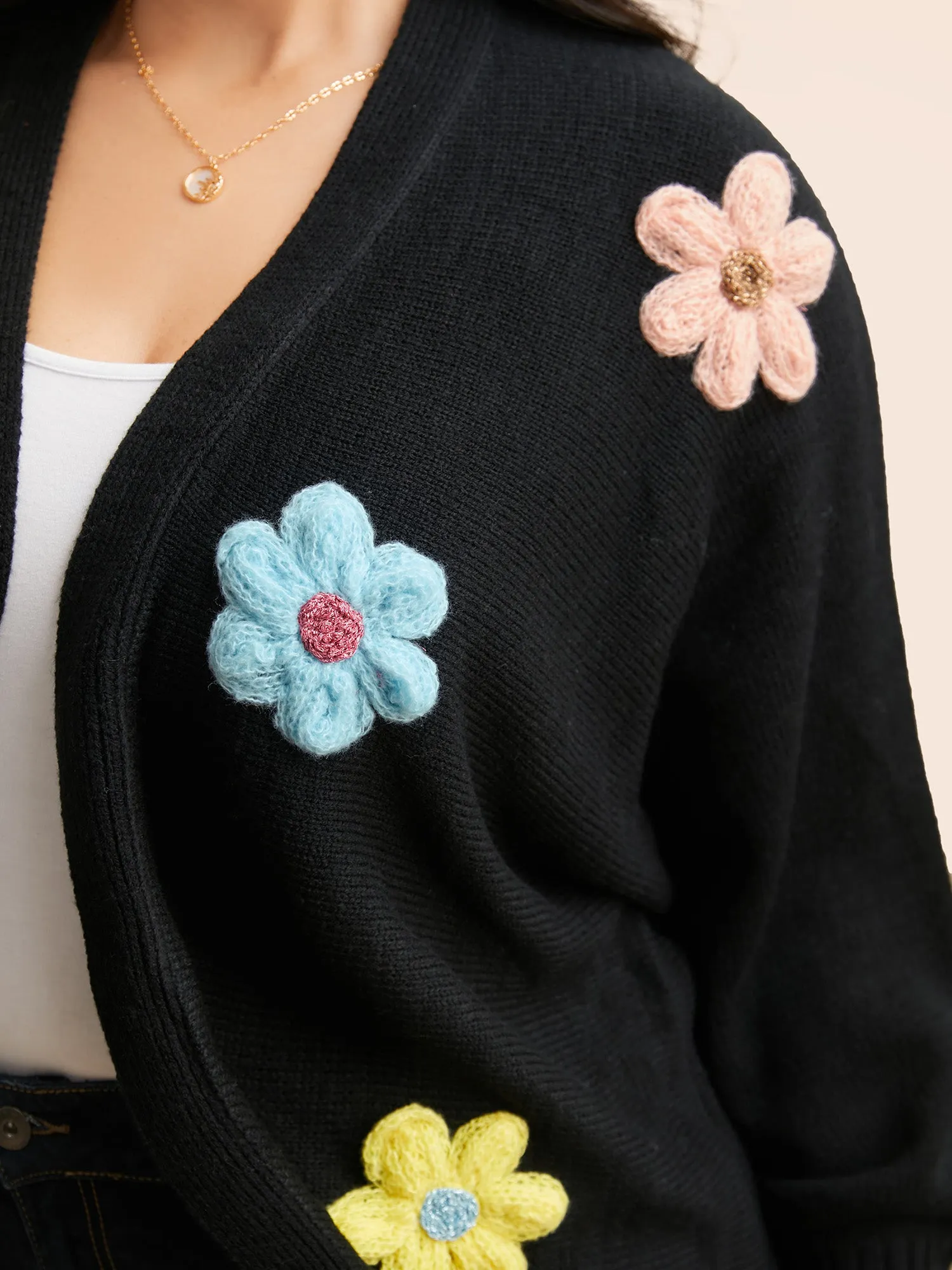 Stereo Flower Design Drop Shoulder Cardigan sold by Bloomchic product image thumbnail 4