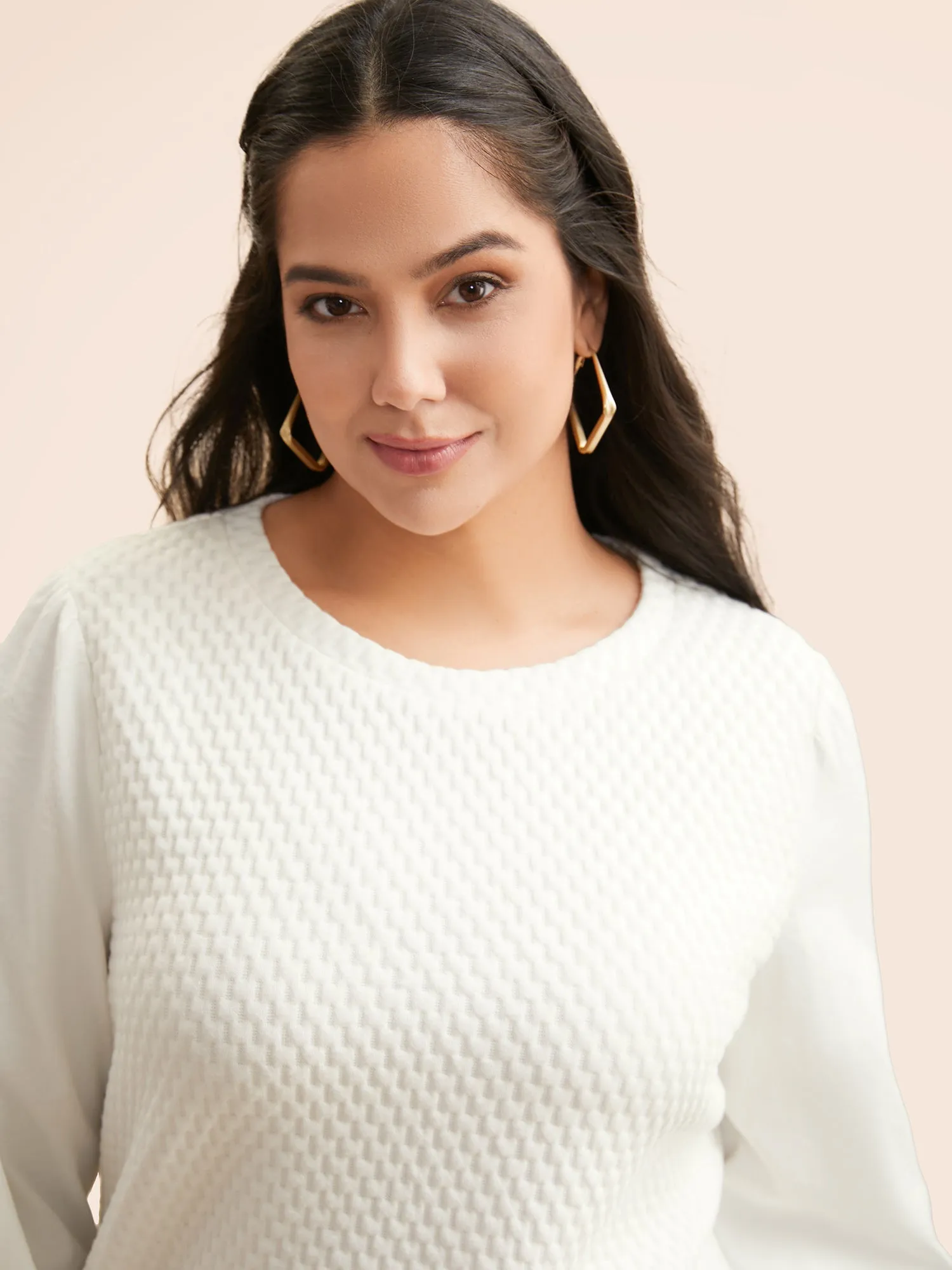 Round Neck Texture Patchwork Sweatshirt sold by Bloomchic product image thumbnail 4