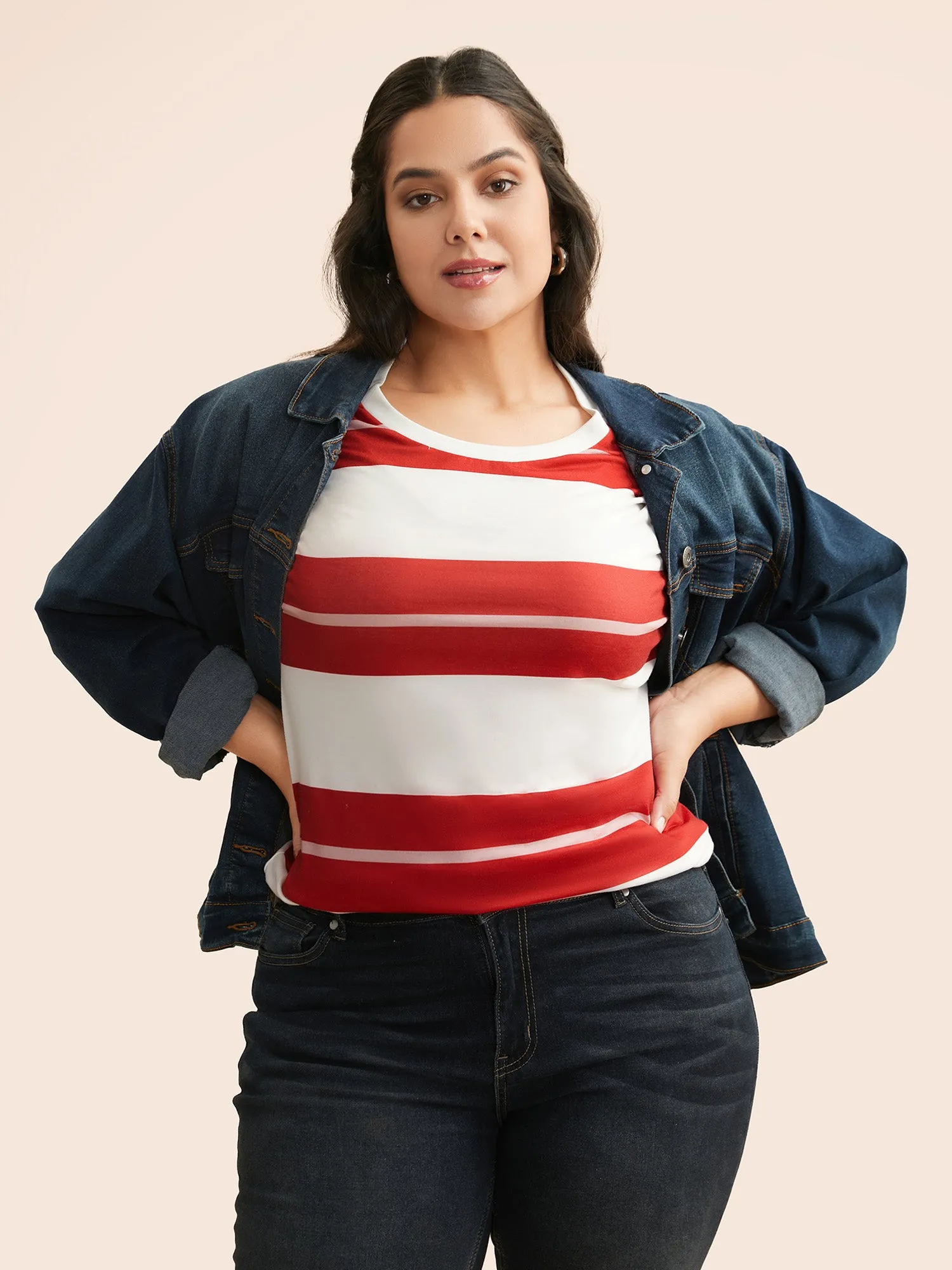 Crew Neck Contrast Striped T-shirt sold by Bloomchic product image thumbnail 2