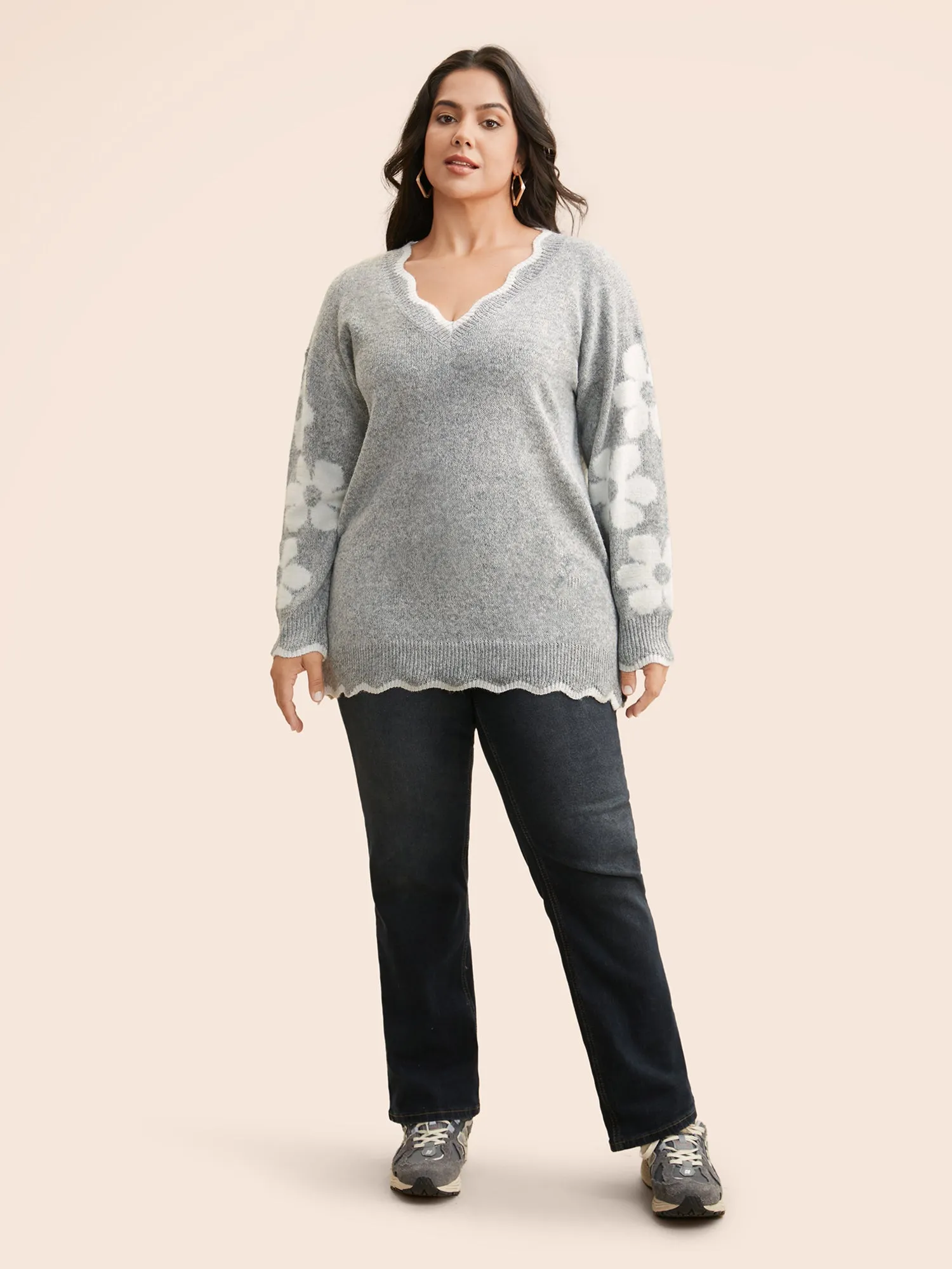 Floral Scalloped Trim Split Hem Pullover sold by Bloomchic product image thumbnail 4