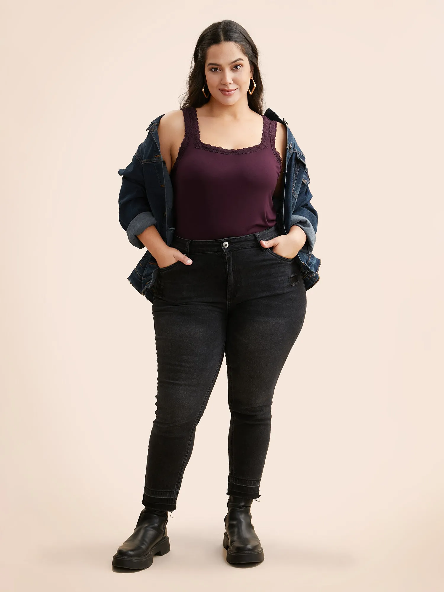 Square Neck Lace Panel Gathered Tank Top sold by Bloomchic product image thumbnail 3