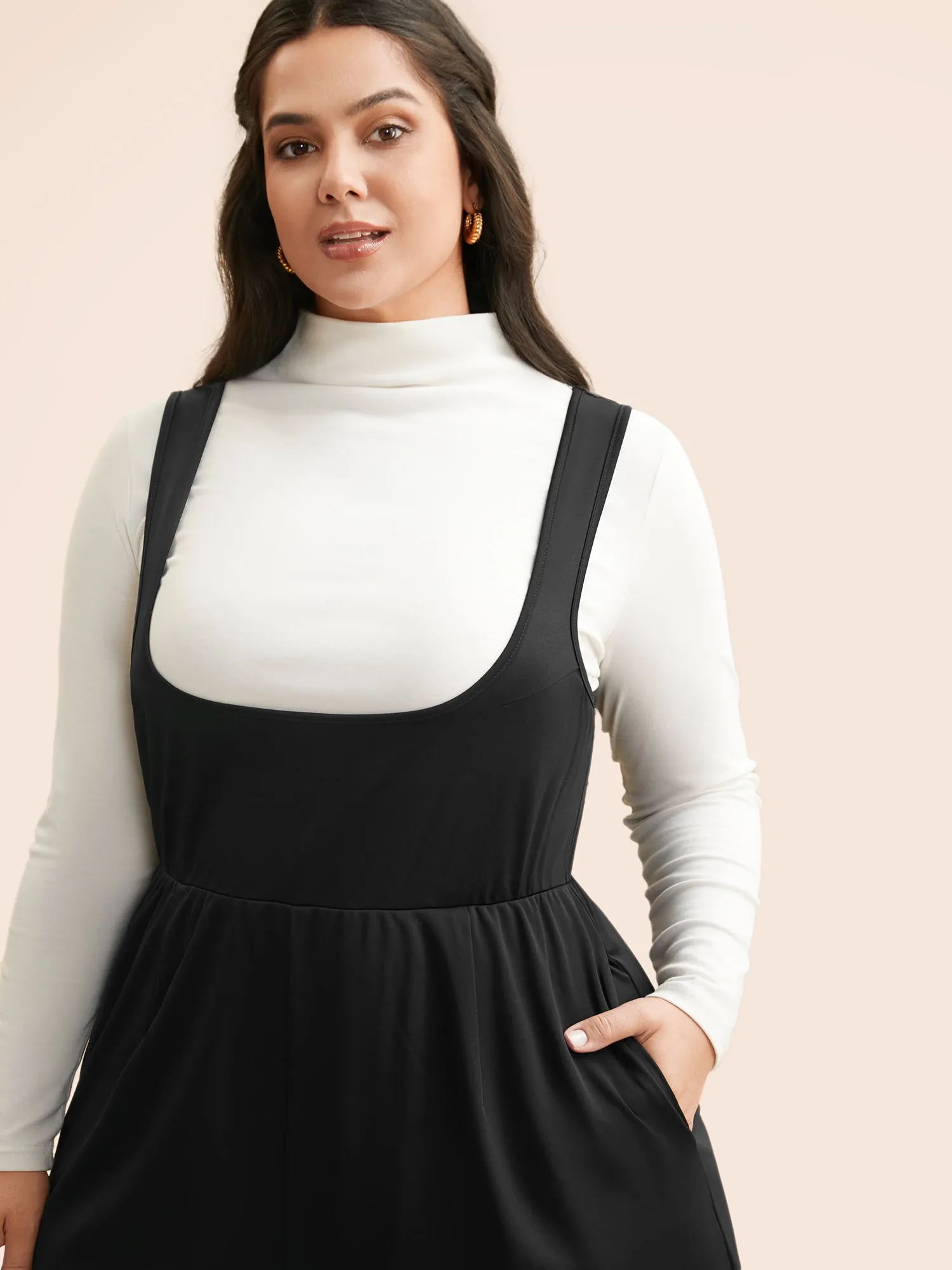 Solid Slightly Stretchy Pocket Jumpsuit sold by Bloomchic product image thumbnail 2