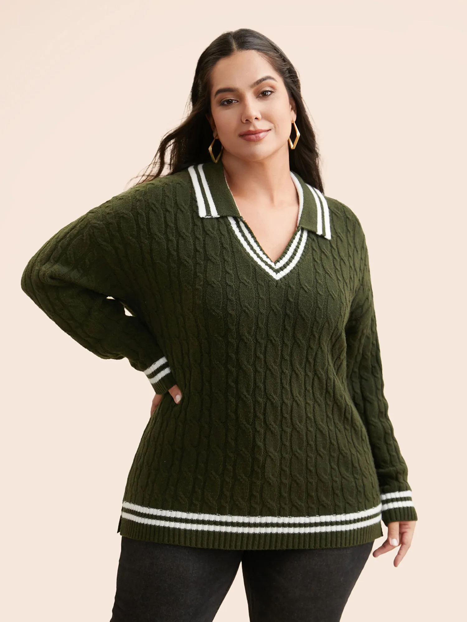 Contrast Trim Split Hem Pullover sold by Bloomchic