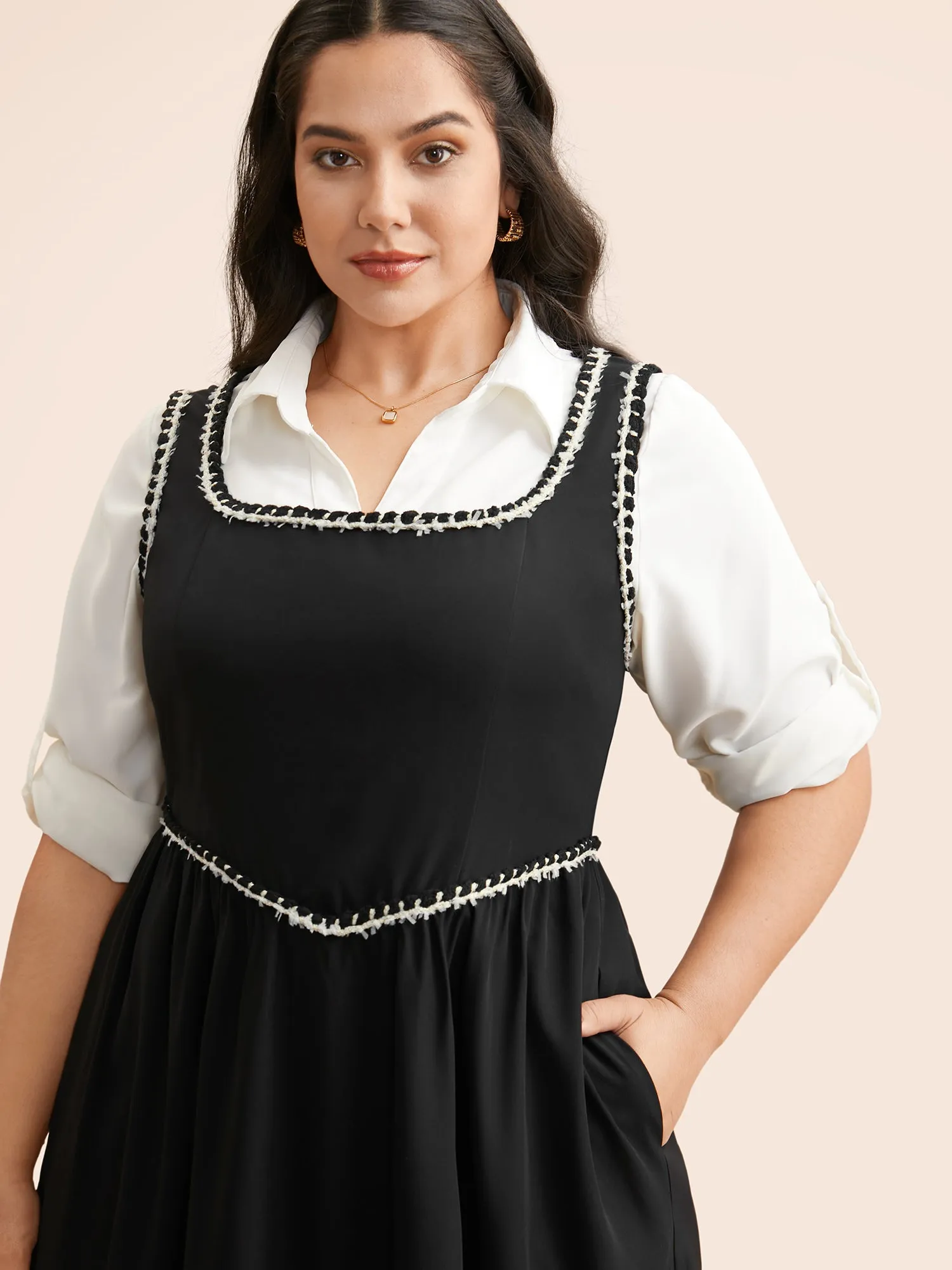 Square Neck Contrast Webbing Dress sold by Bloomchic product image thumbnail 2