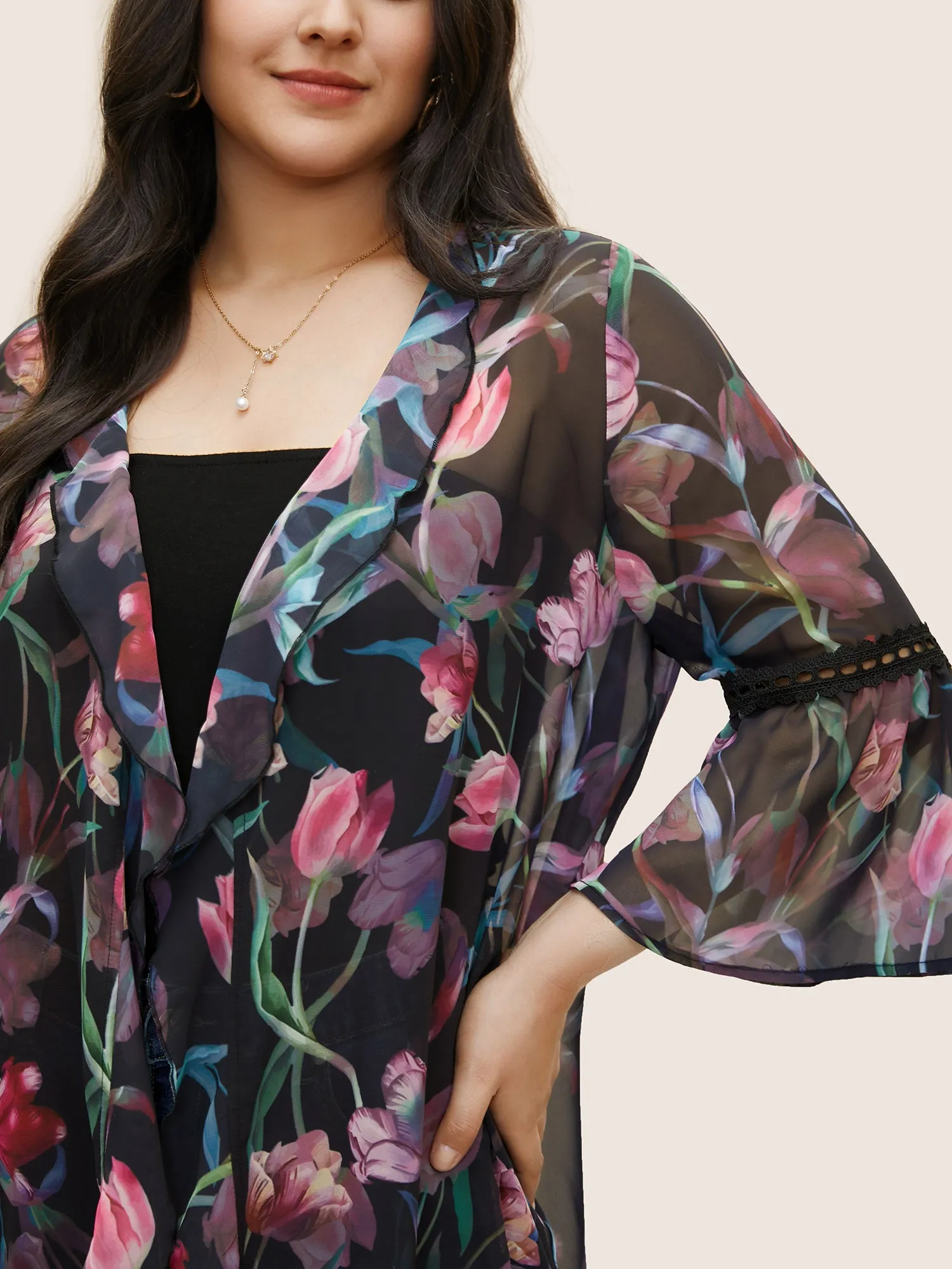 Floral Ruffles Lace Patchwork Mesh Kimono sold by Bloomchic product image thumbnail 2