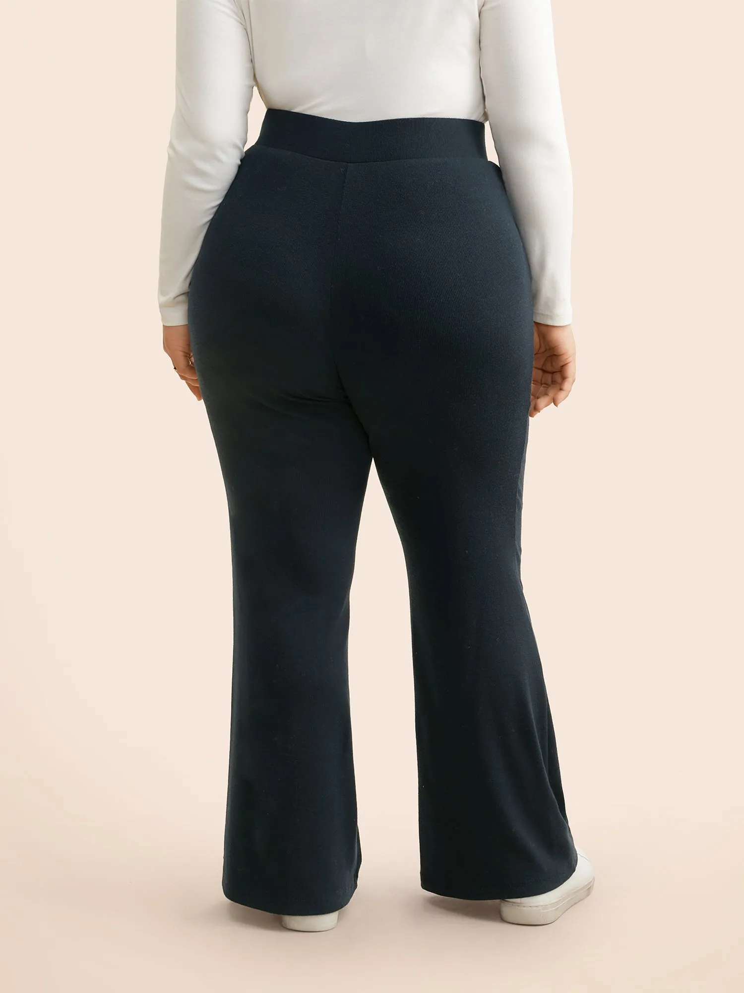 Supersoft Essentials Elastic Waist Flared Leggings sold by Bloomchic product image thumbnail 3