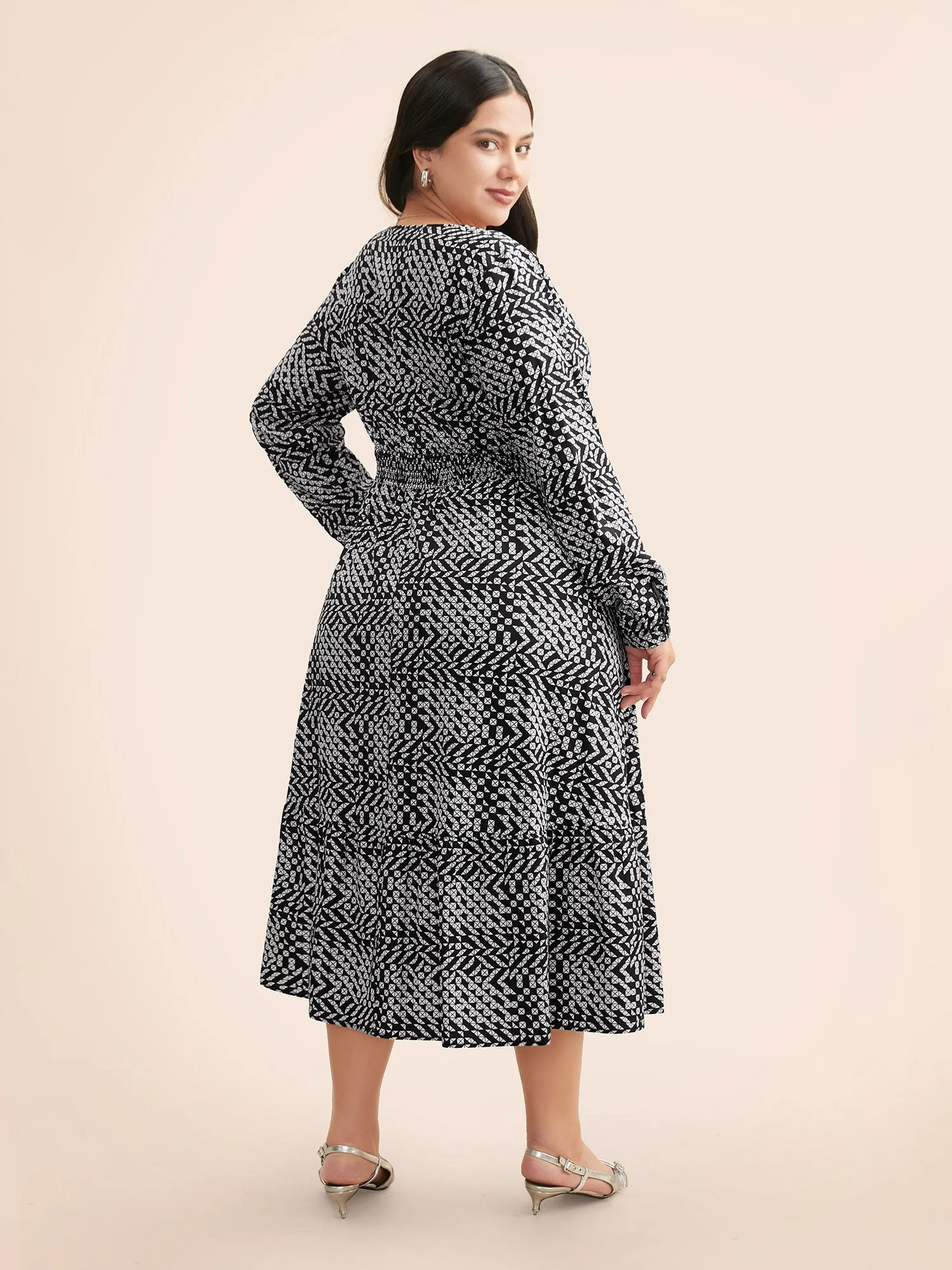 Geometric Notched Lantern Sleeve Midi Dress sold by Bloomchic product image thumbnail 4