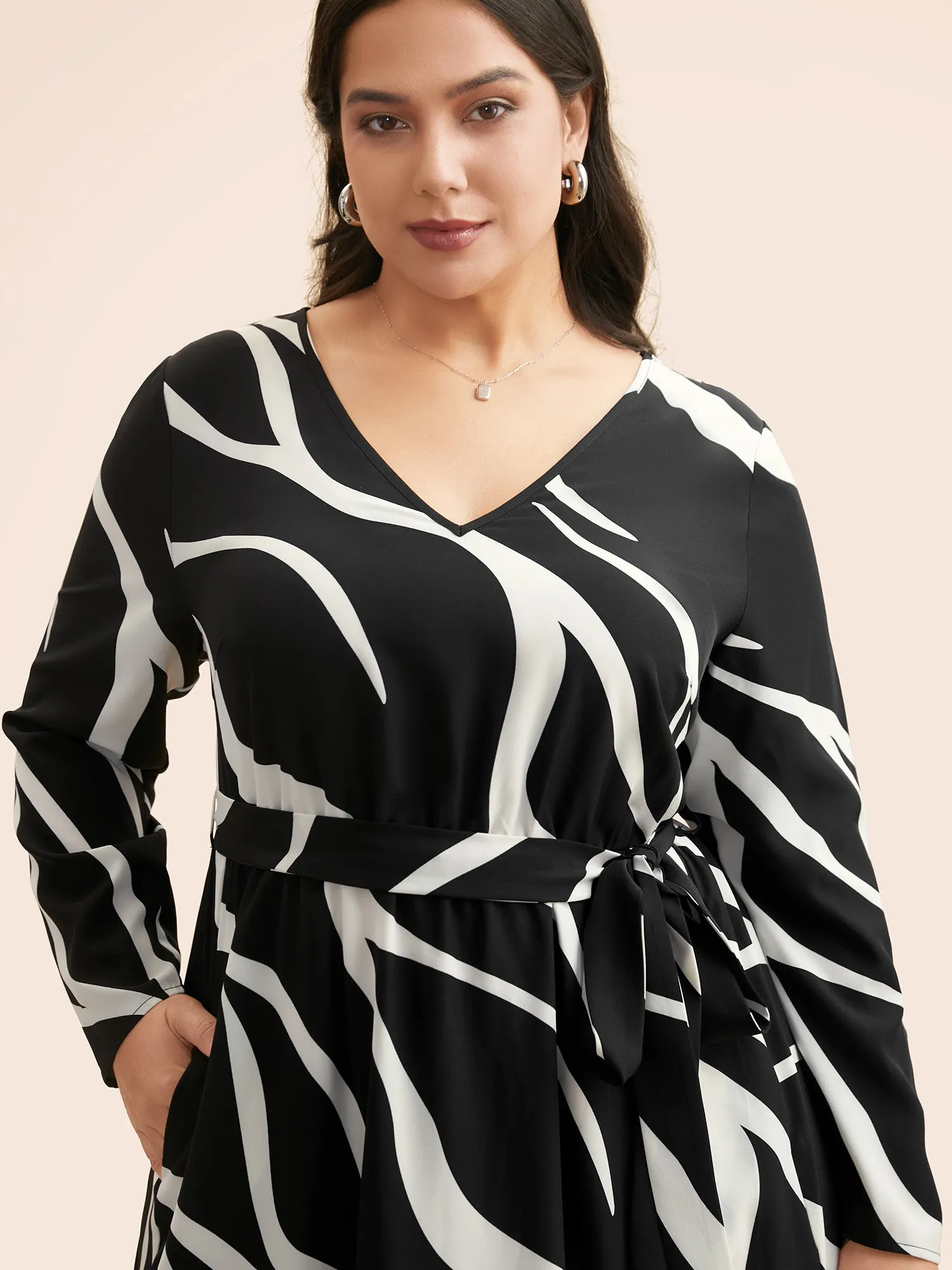V Neck Geometric Belted Dress sold by Bloomchic product image thumbnail 3