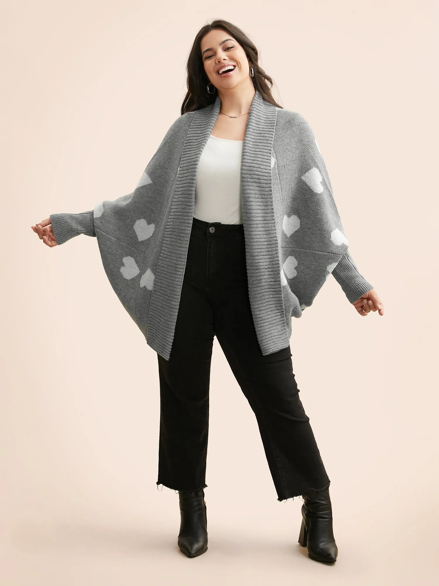 Lapel Collar Heart Shaped Cardigan sold by Bloomchic product image thumbnail 3