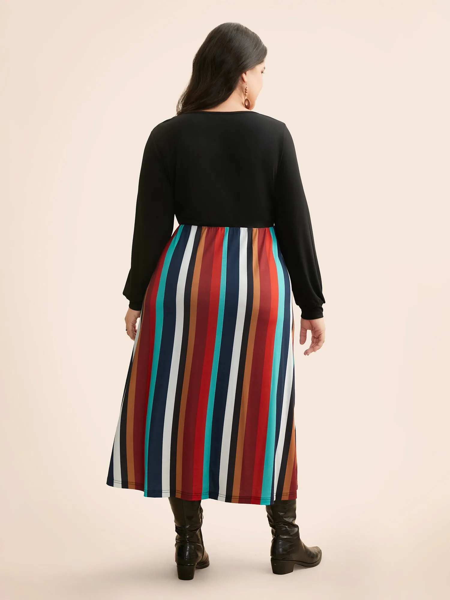 Round Neck Contrast Striped Patchwork Midi Dress sold by Bloomchic product image thumbnail 4