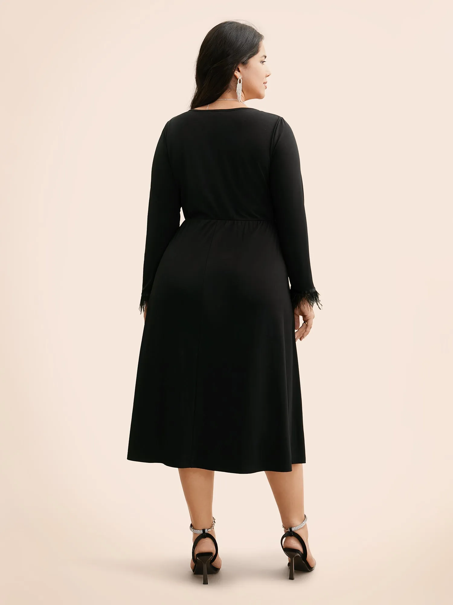 V Neck Patchwork Fuzzy Trim Dress sold by Bloomchic product image thumbnail 5