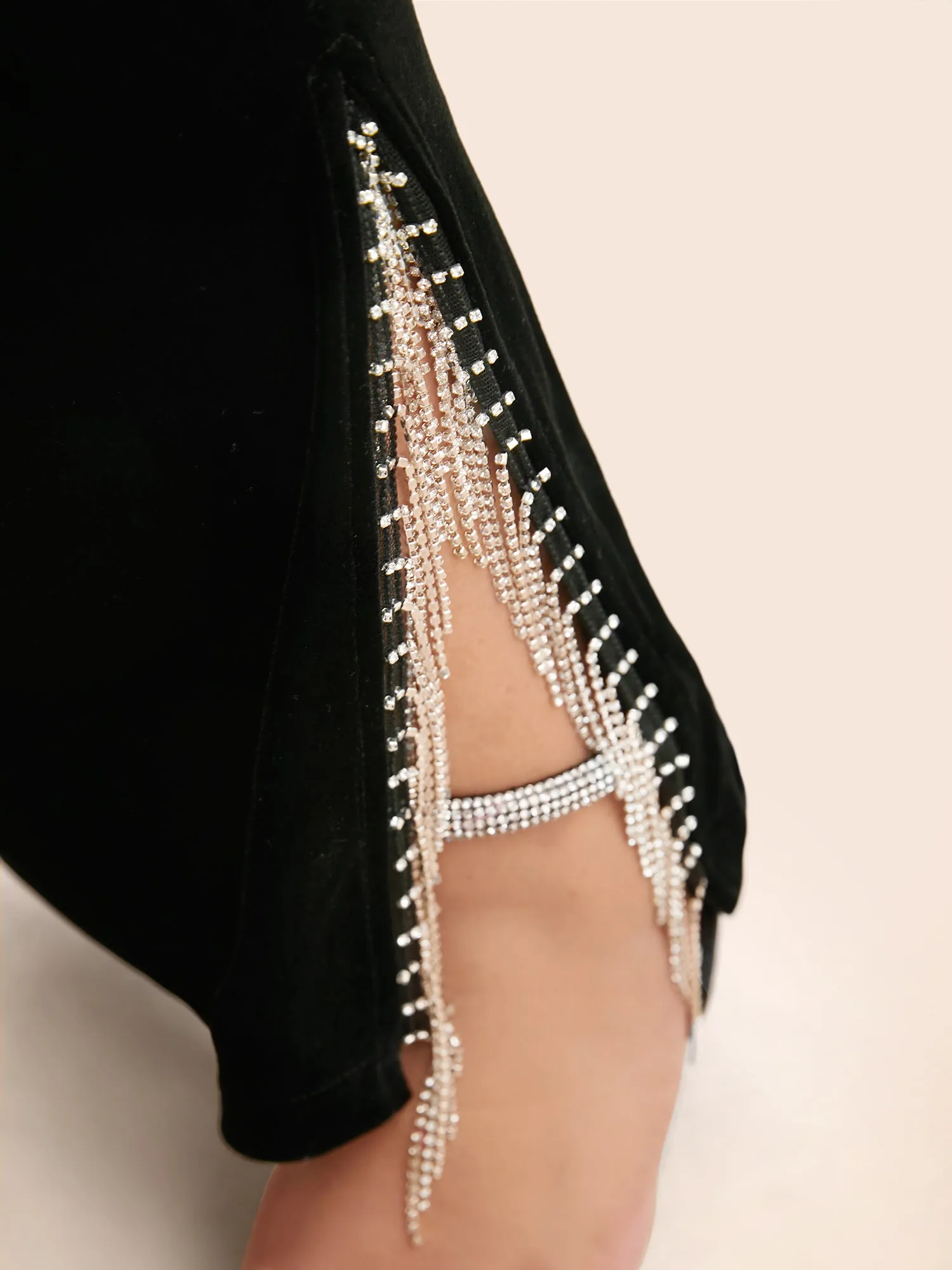 Rhinestone Decor Tassel Trim Split Hem Leggings sold by Bloomchic product image thumbnail 5