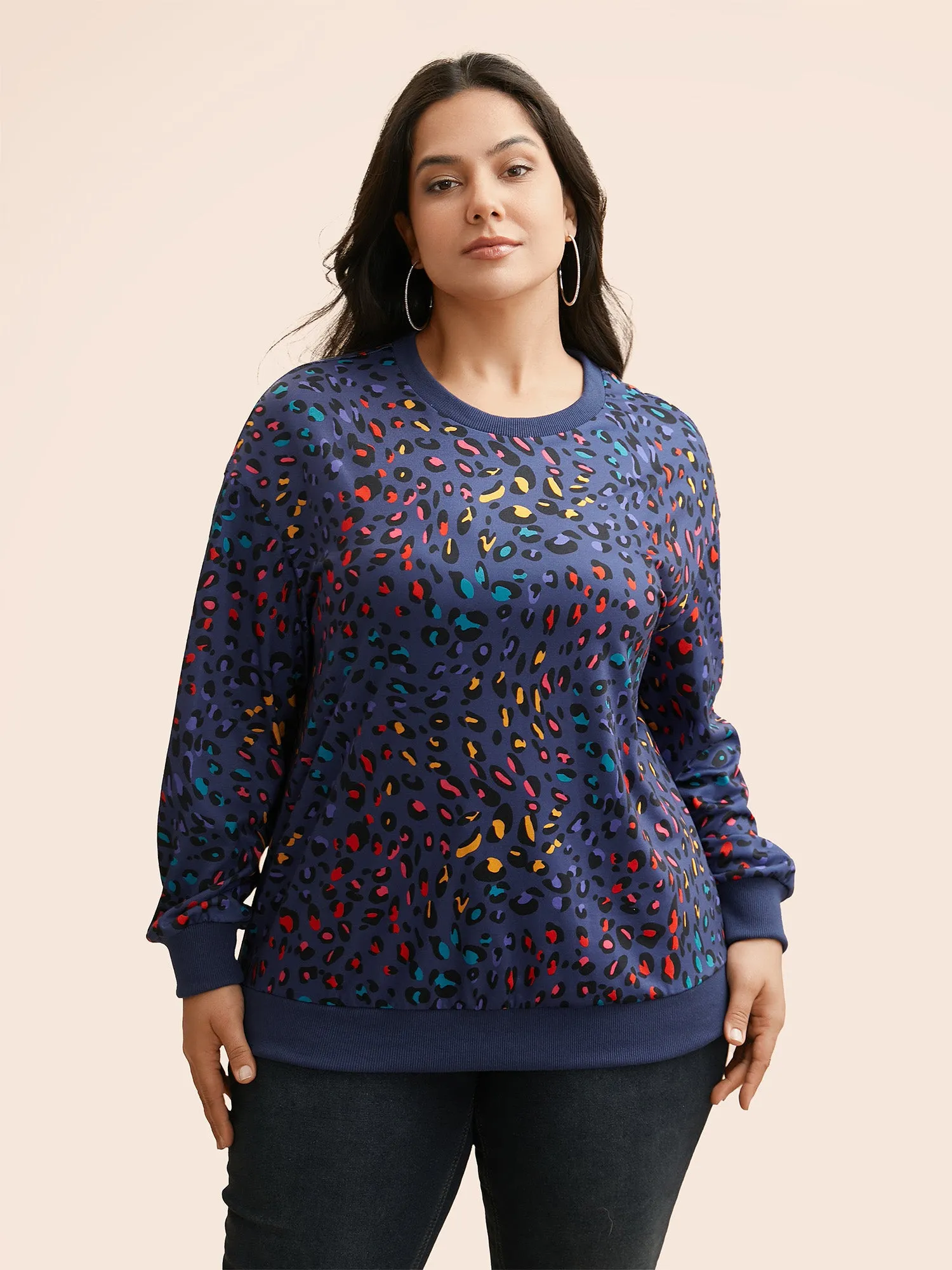 Round Neck Color Leopard Print Sweatshirt sold by Bloomchic