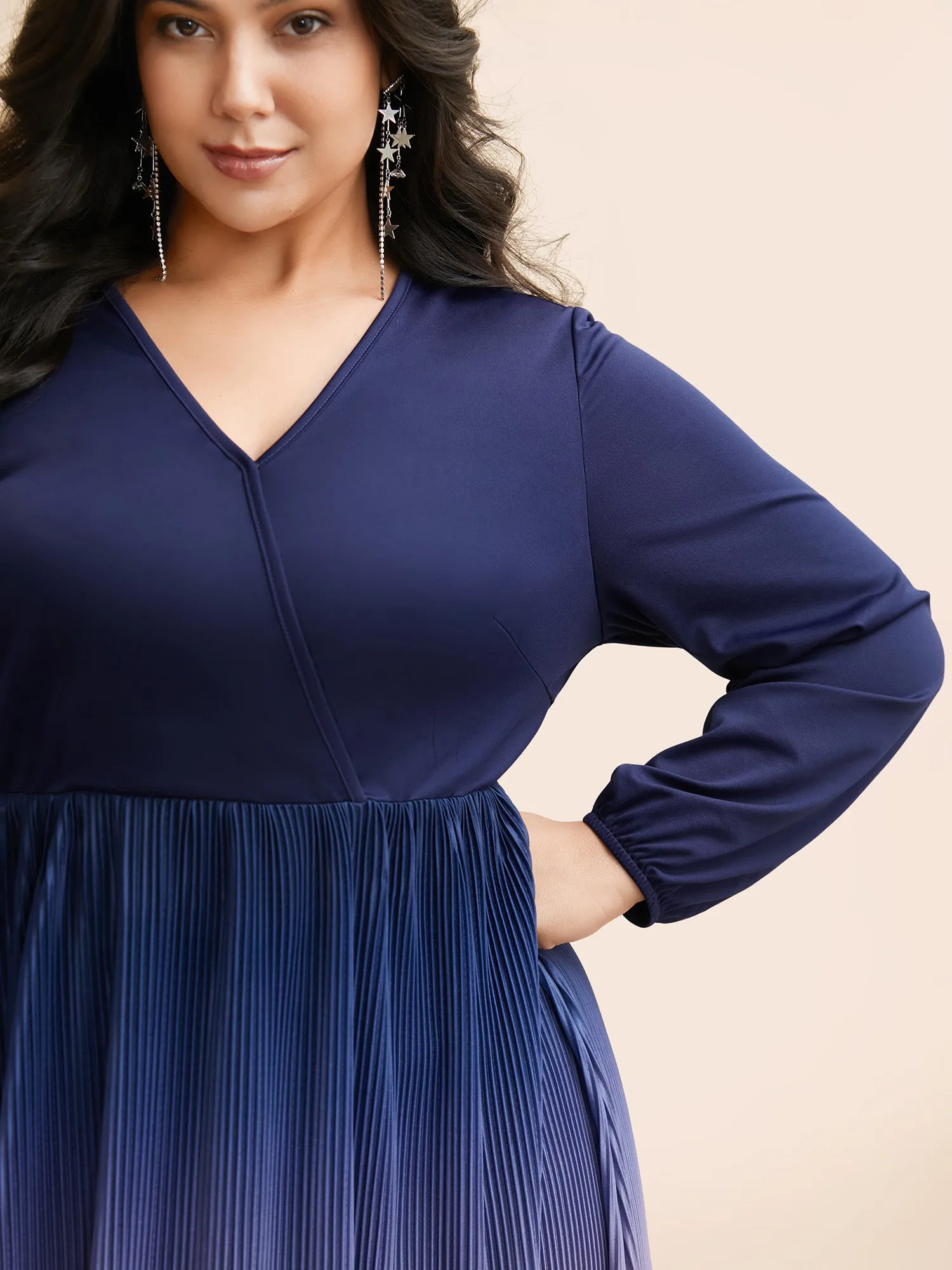 Overlap Collar Ombre Patchwork Pleated Dress sold by Bloomchic product image thumbnail 2