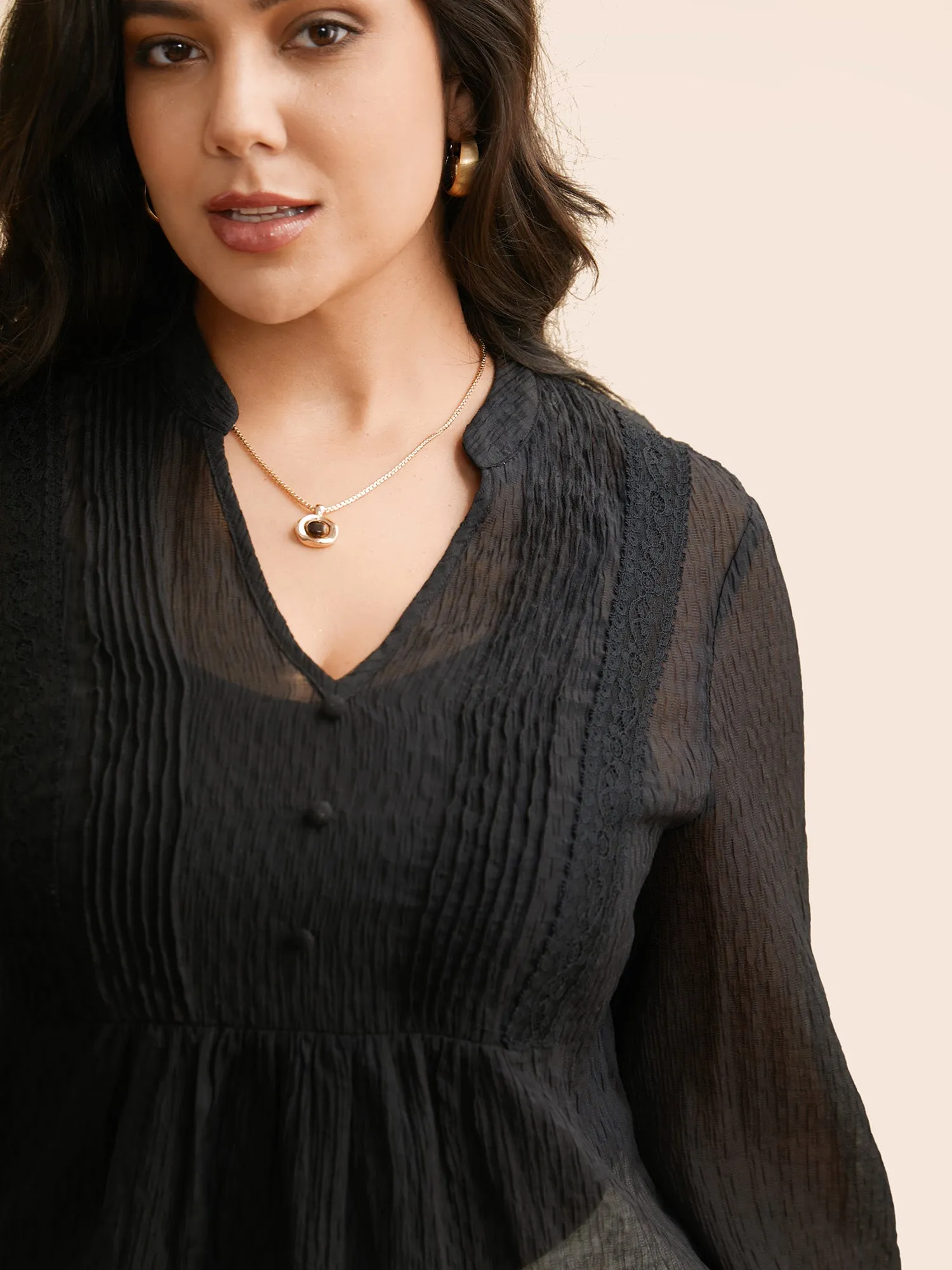 Textured Lace Panel Pleated Blouse sold by Bloomchic product image thumbnail 4