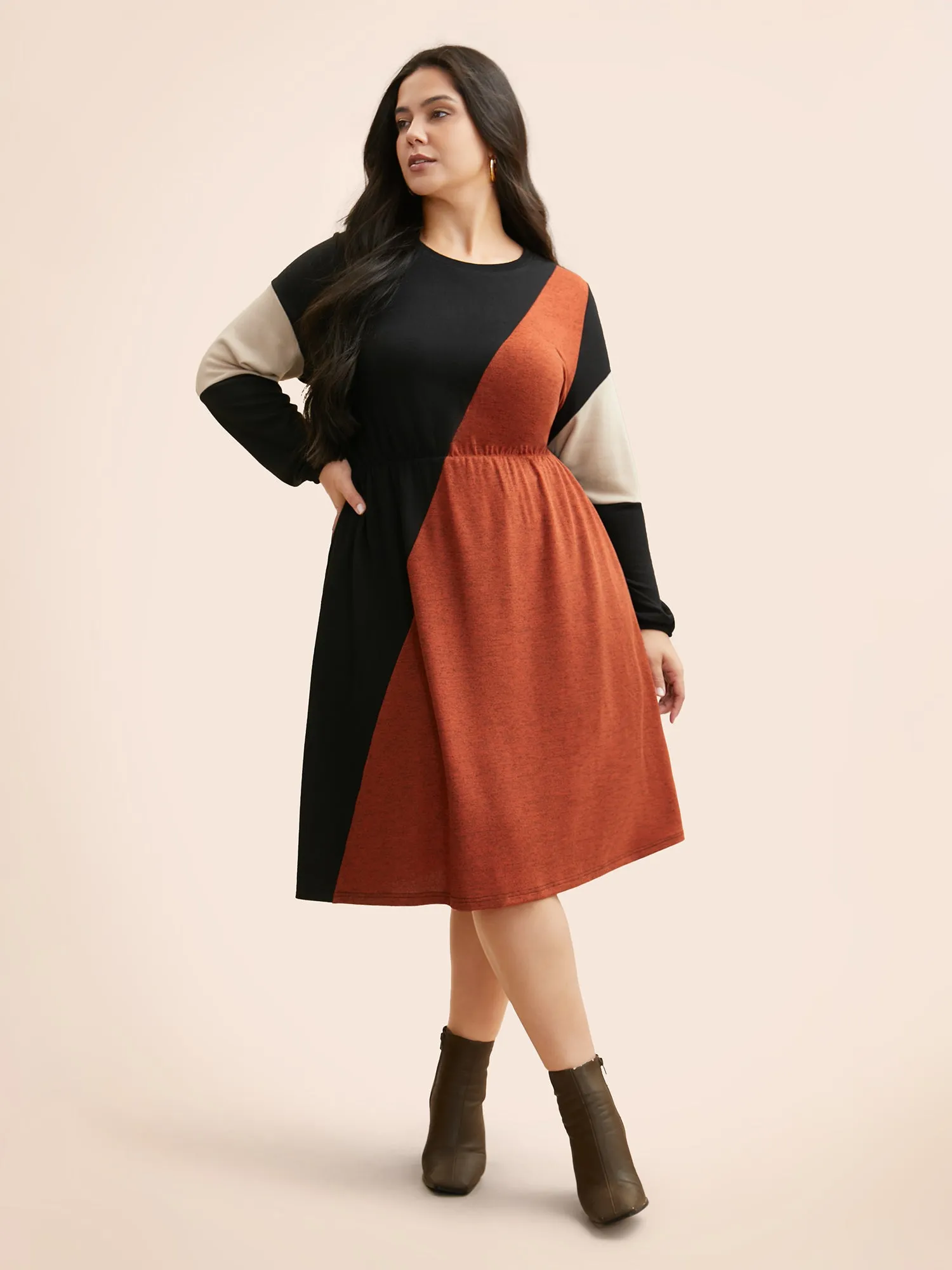 Contrast Patchwork Lantern Sleeve Dress sold by Bloomchic product image thumbnail 2
