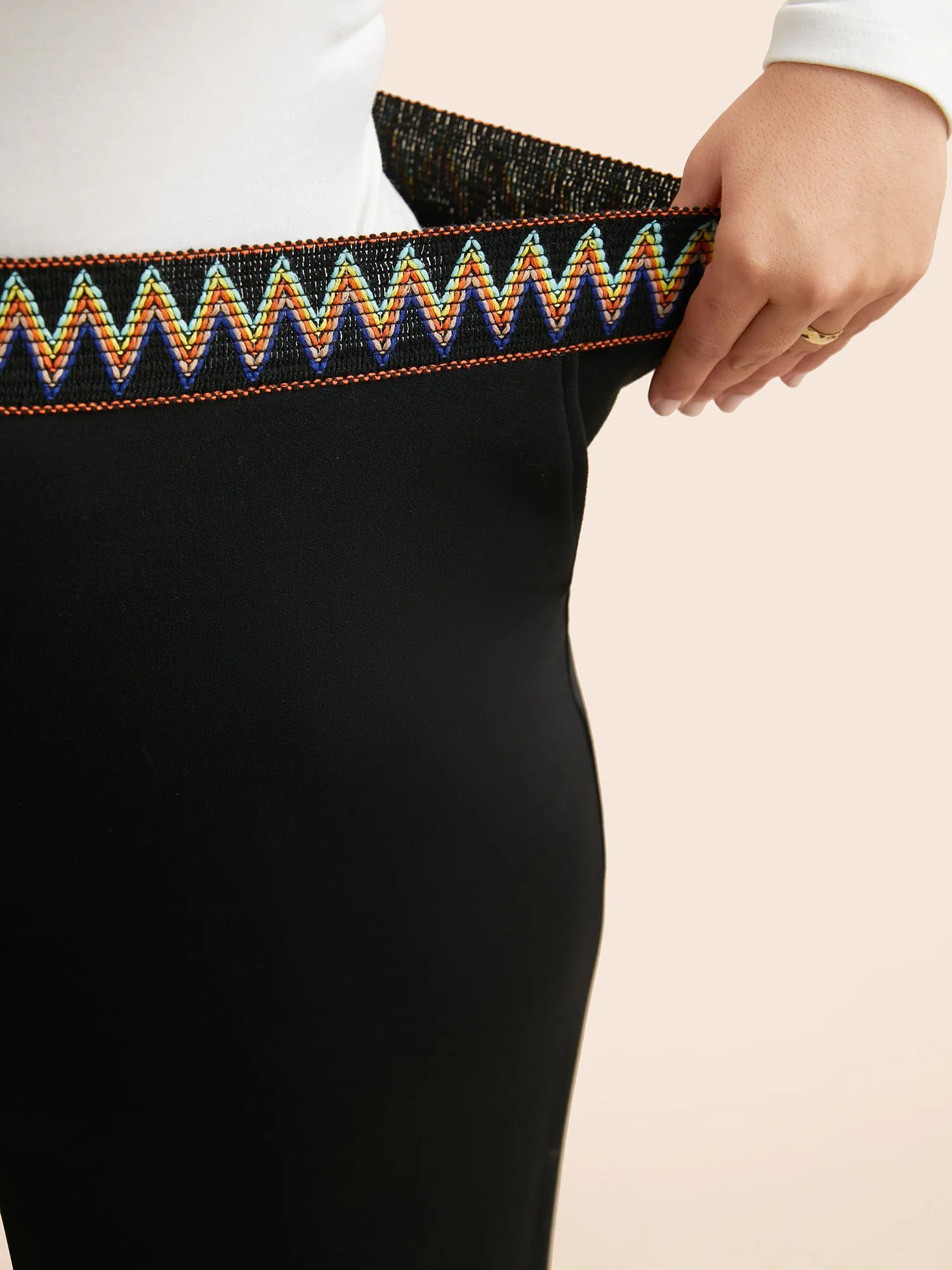 Geometric Contrast Patchwork Wide Leg Pants sold by Bloomchic product image thumbnail 4