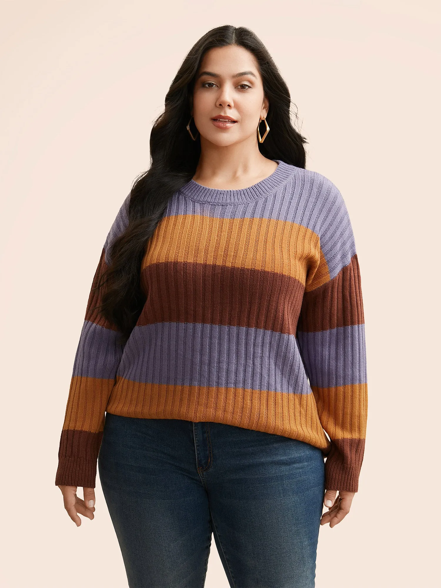 Colorblock Contrast Split Hem Pullover sold by Bloomchic product image thumbnail 4