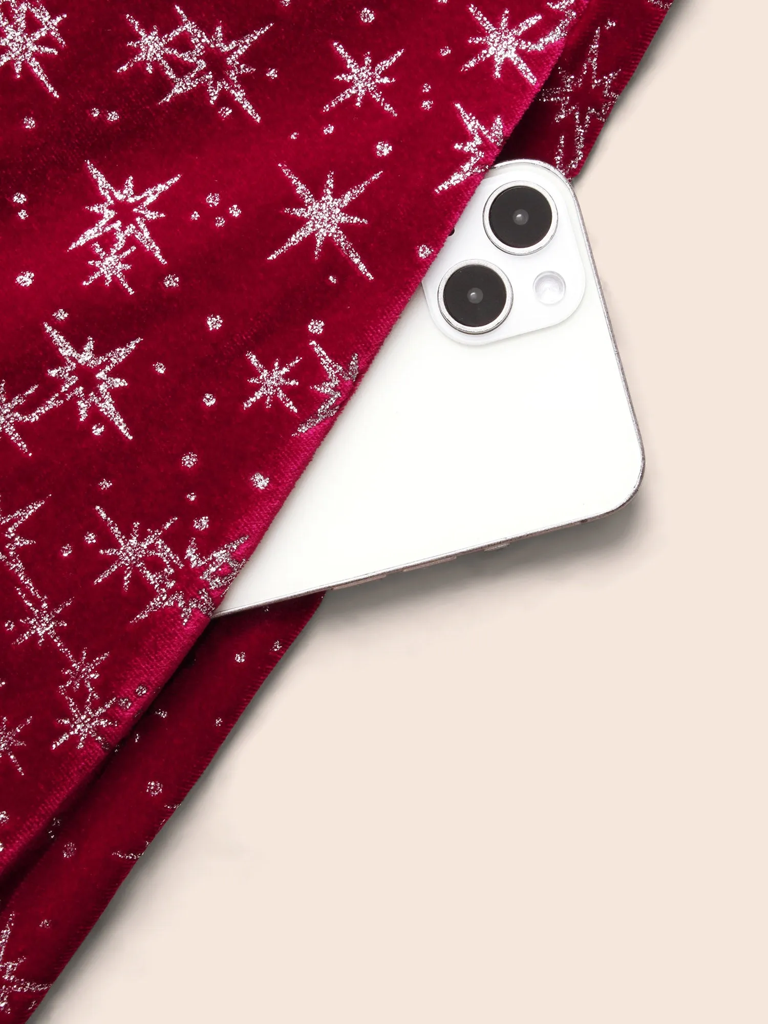 Embossed Velvet Sweetheart Neckline Midi Dress sold by Bloomchic product image thumbnail 5