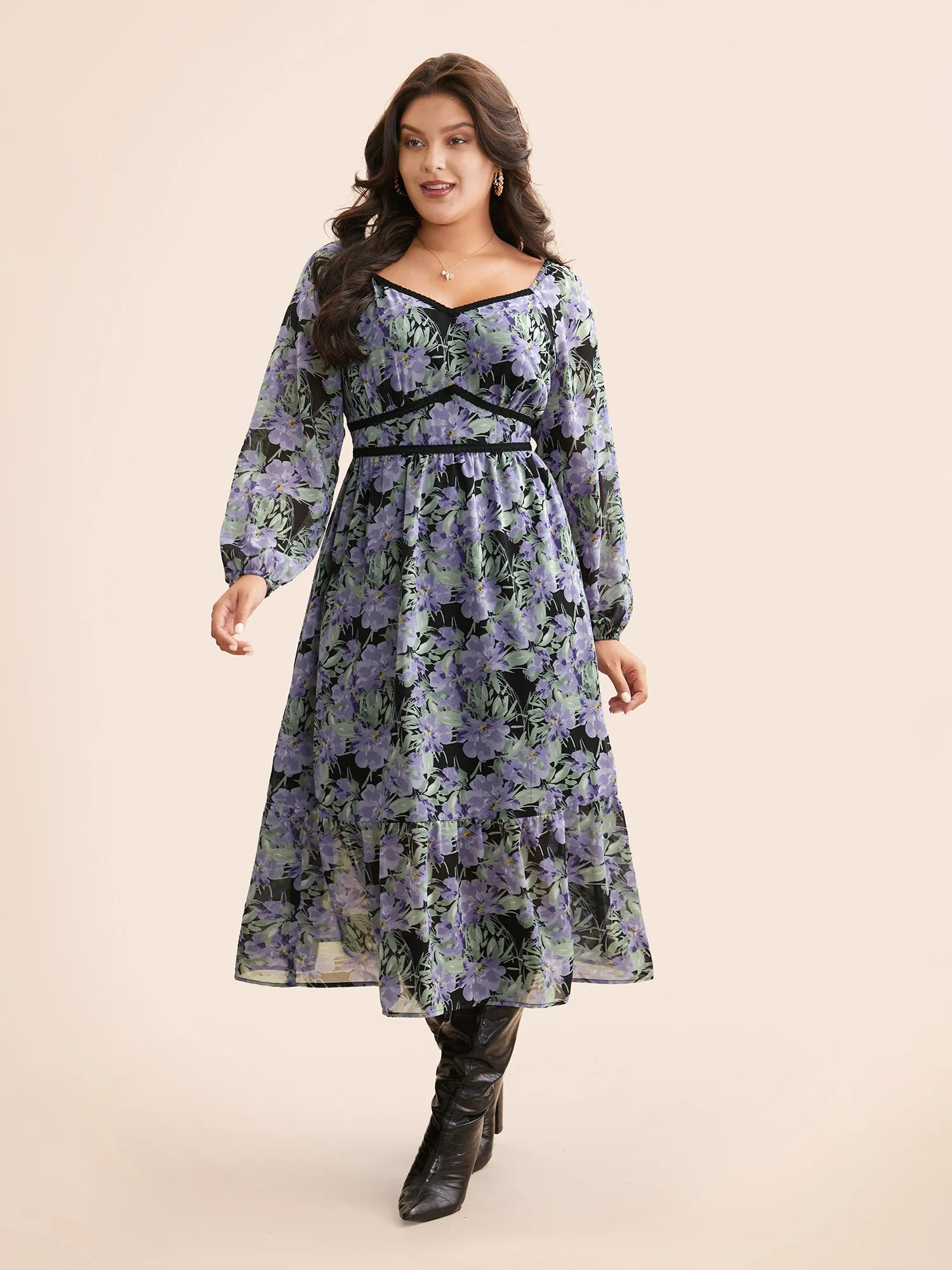 Heart Neckline Floral Contrast Webbing Dress sold by Bloomchic